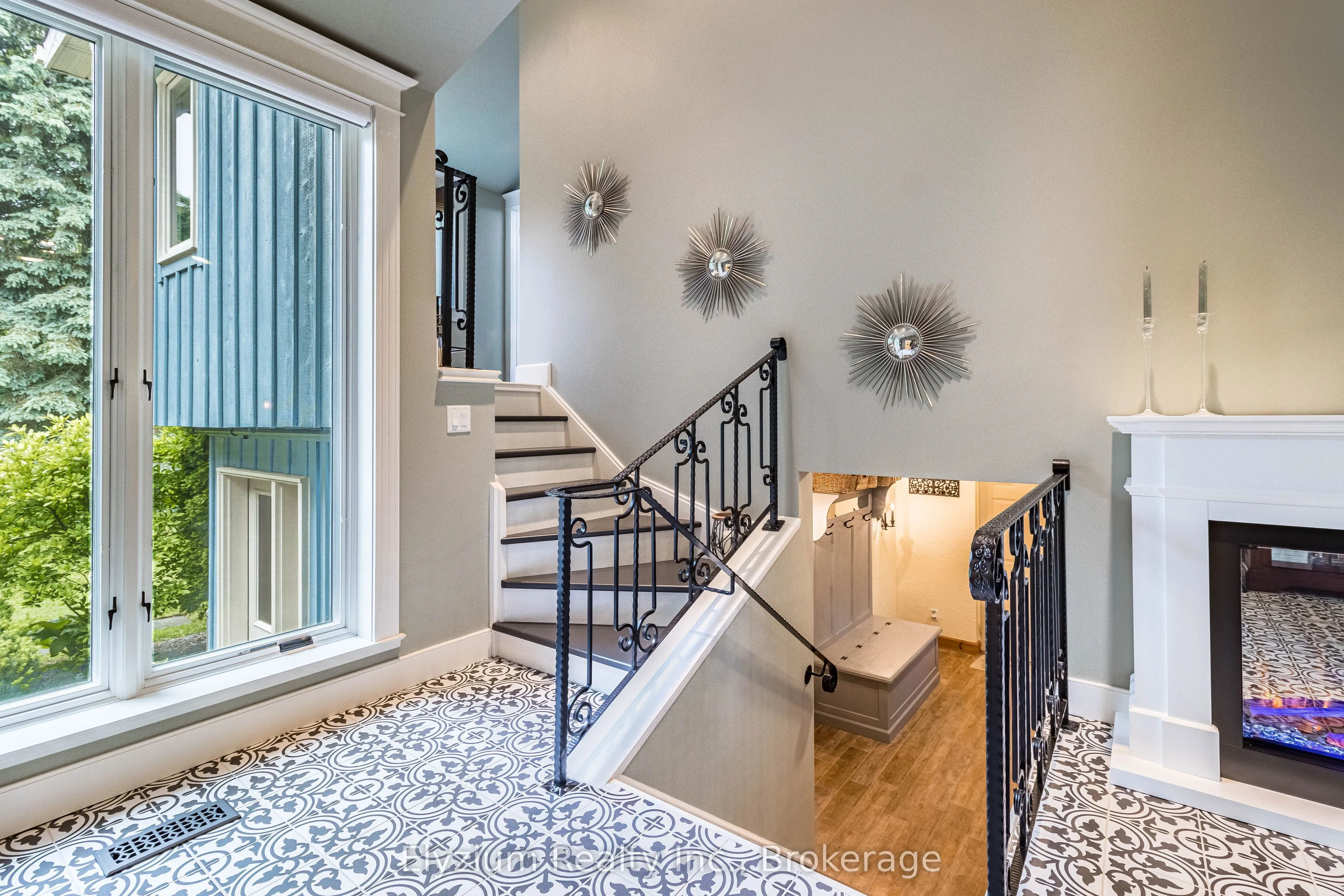 27 Cedar Drive