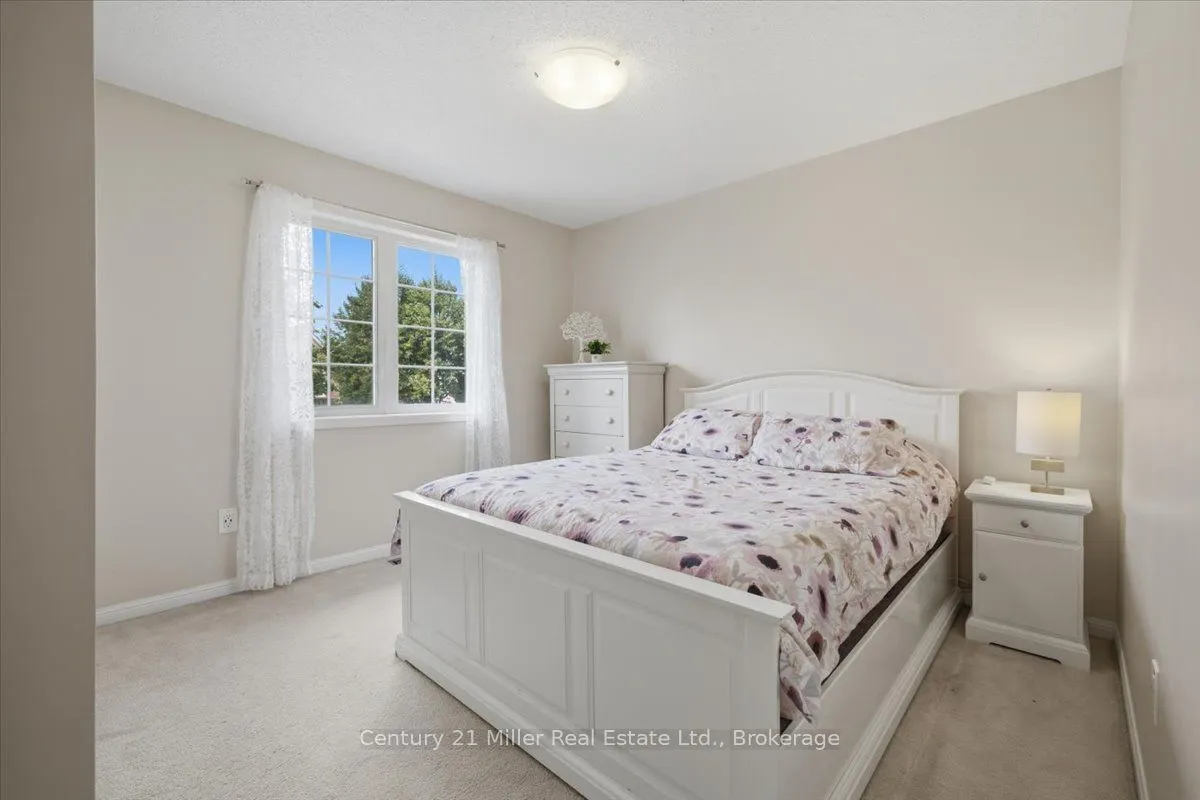 1699 Norris Circle