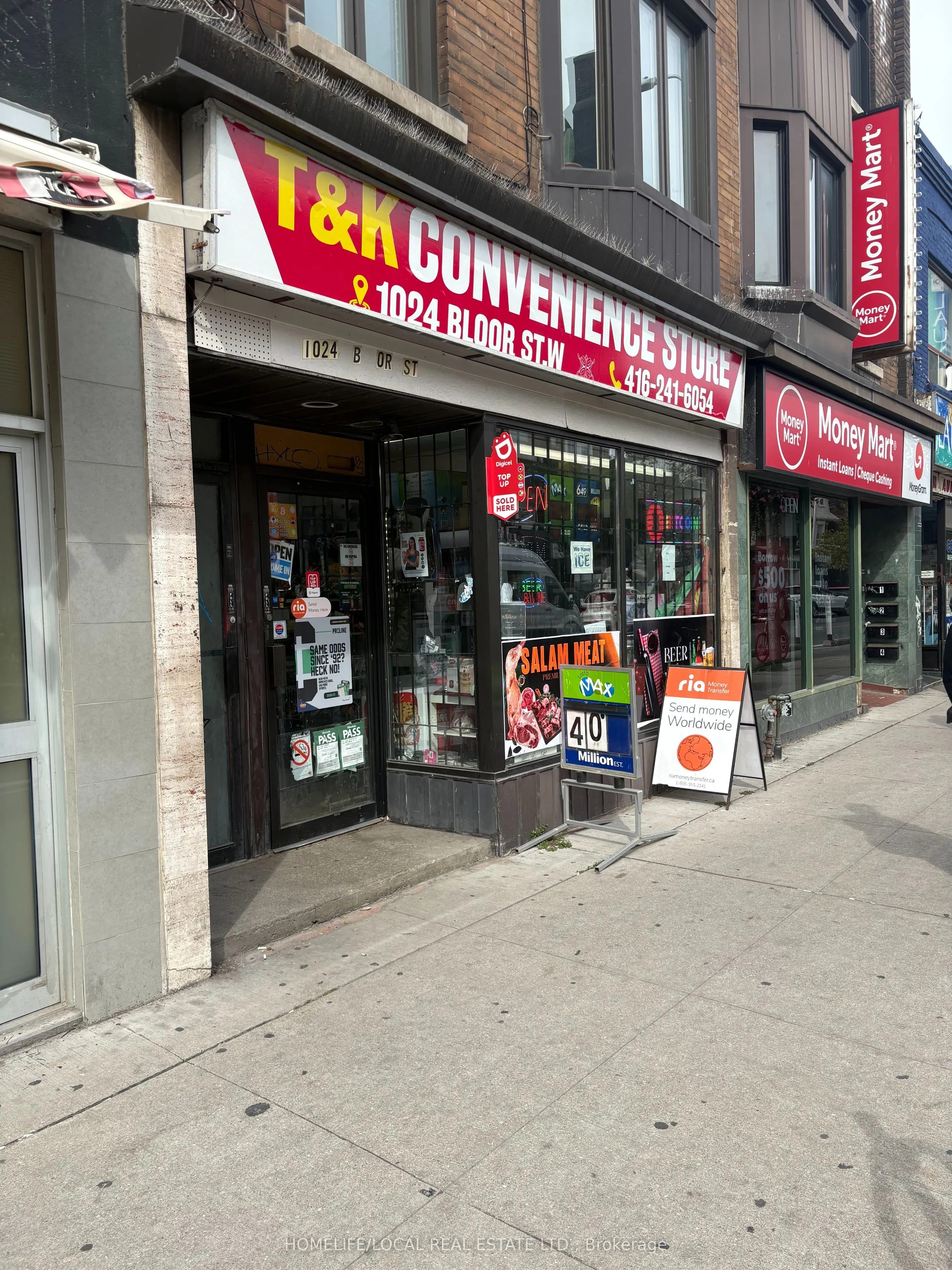 1024 Bloor Street W