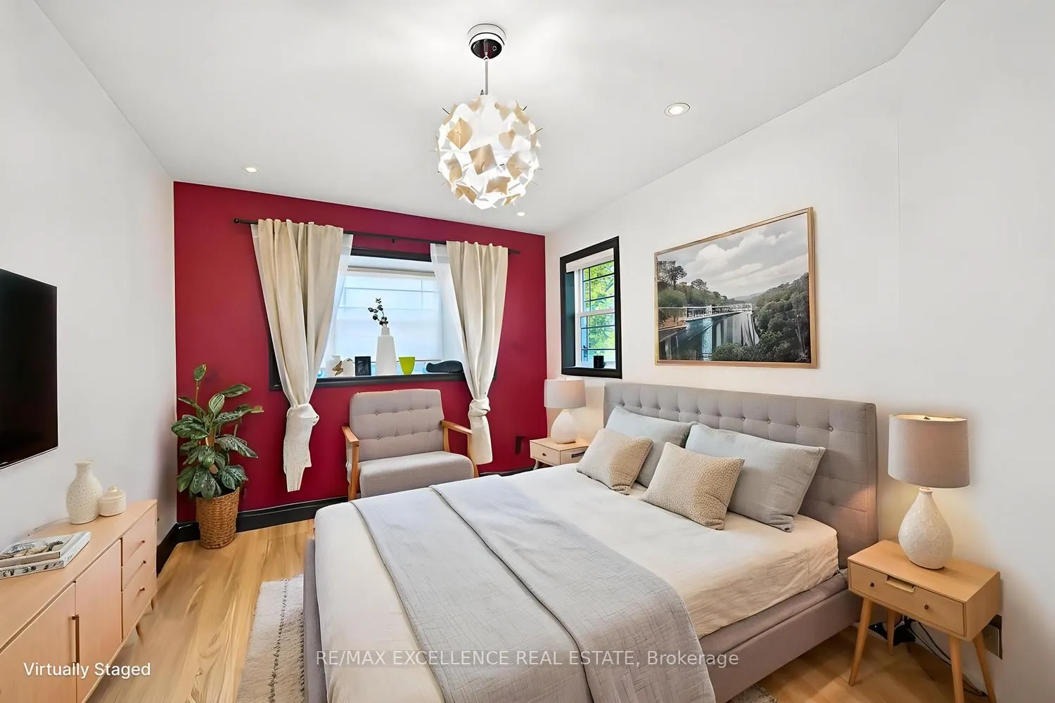 20 Manett Crescent