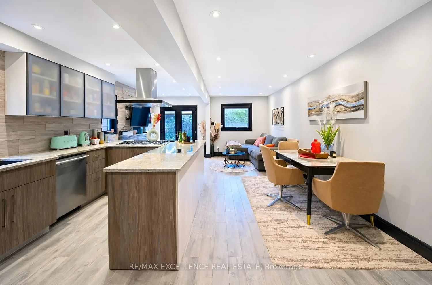 20 Manett Crescent