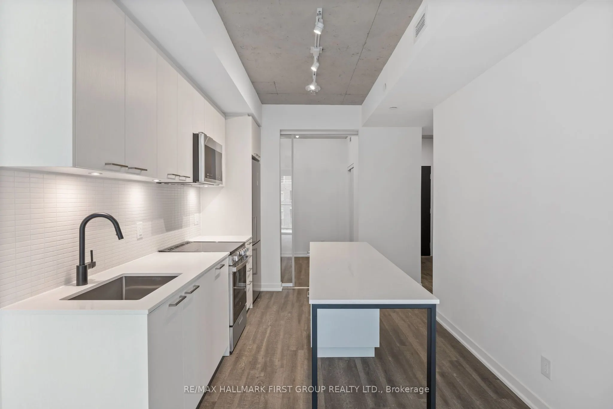 1808 St Clair Avenue W #408