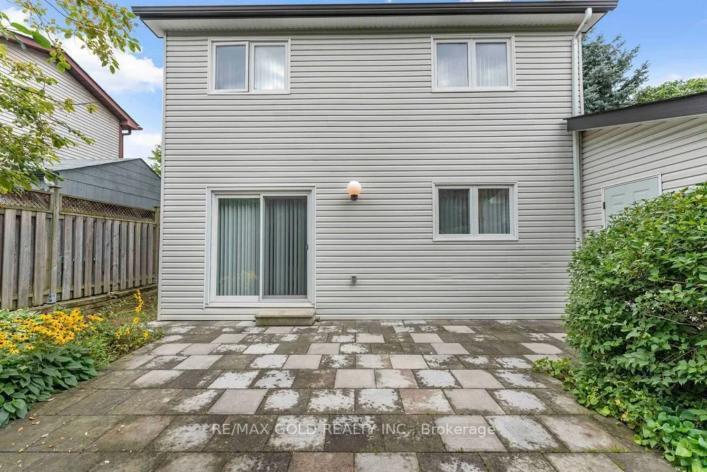 29 Carberry Crescent