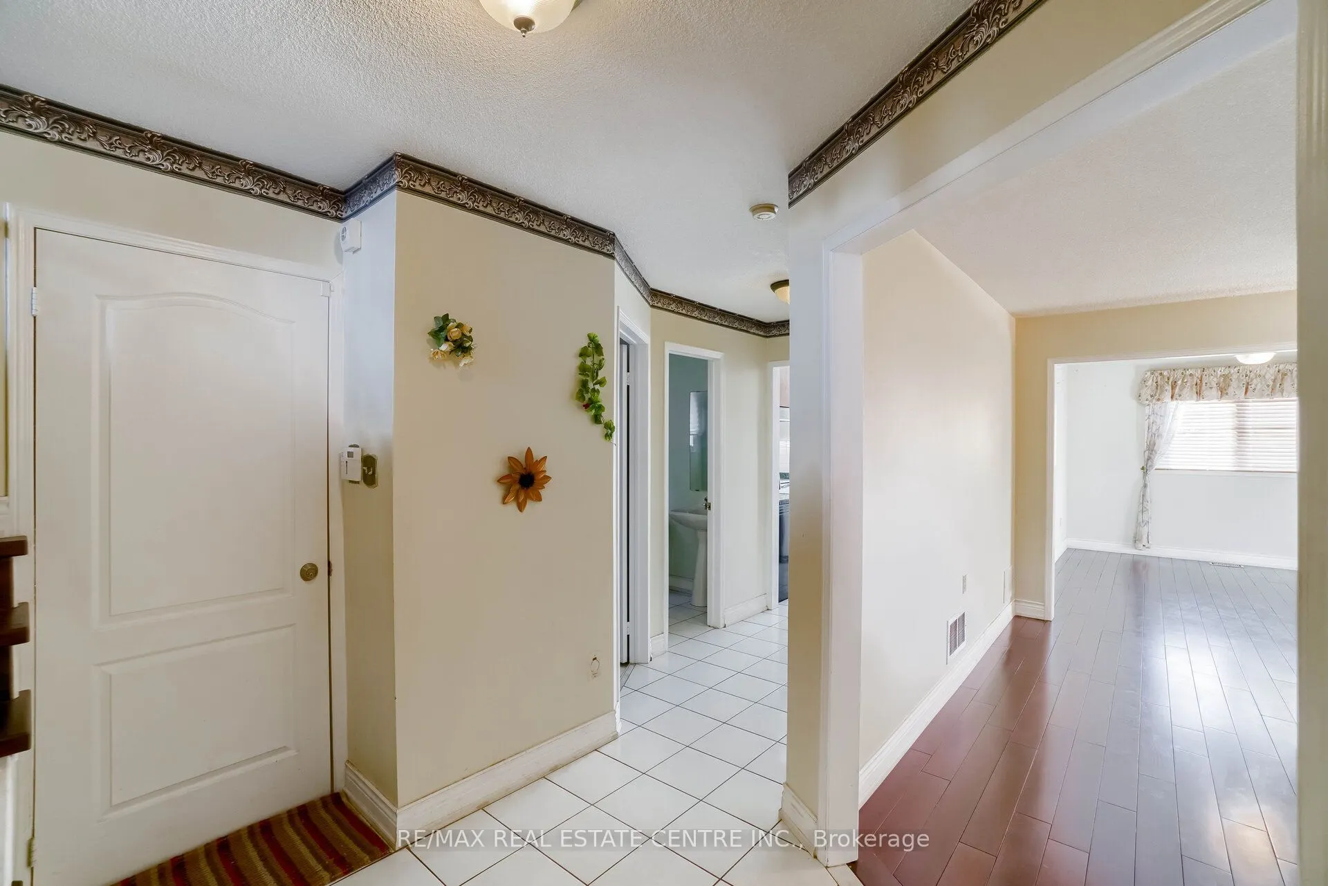 3725 Althorpe Circle