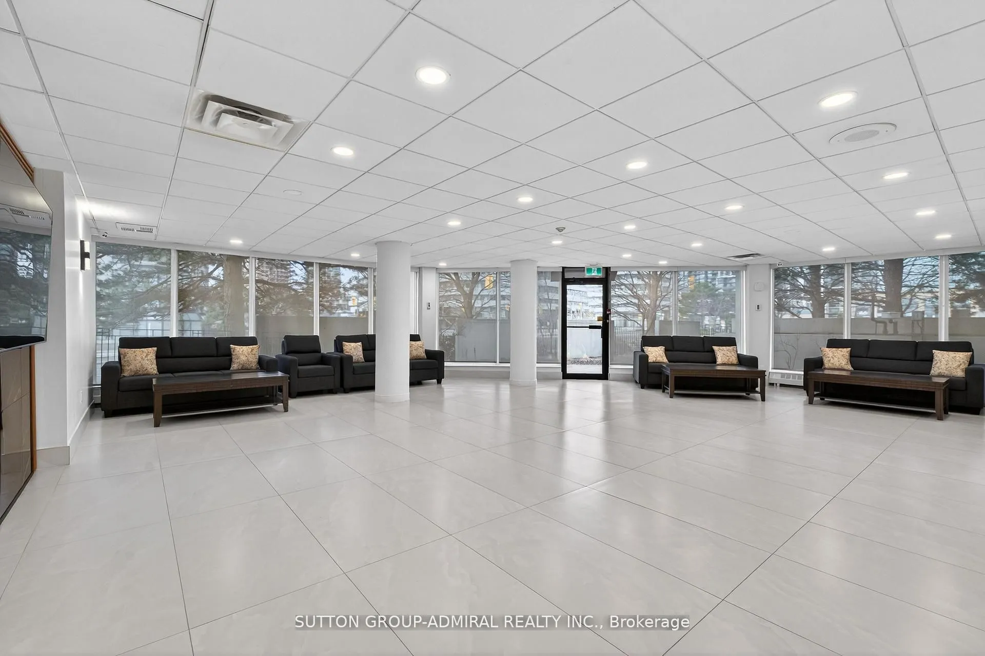 350 Webb Drive #308