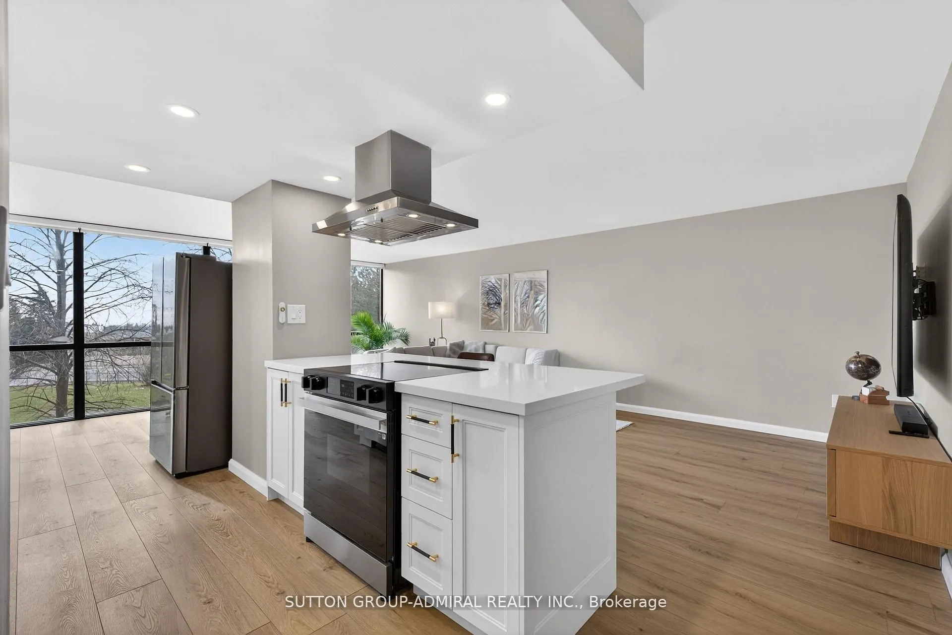 350 Webb Drive #308