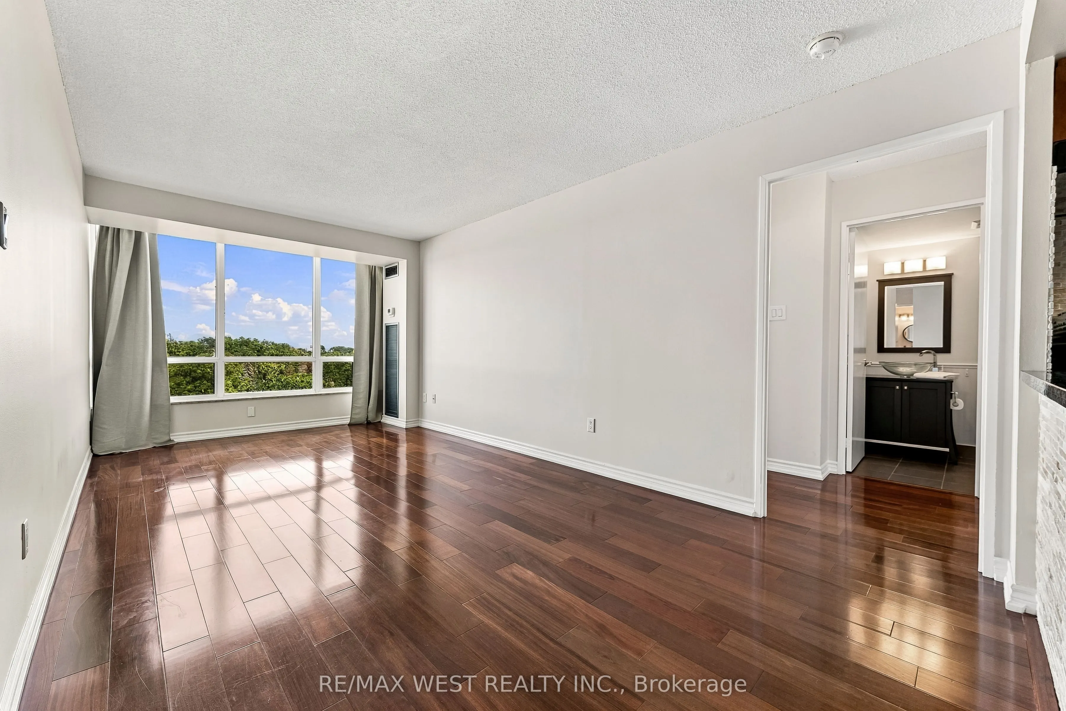 1320 Islington Avenue #1009