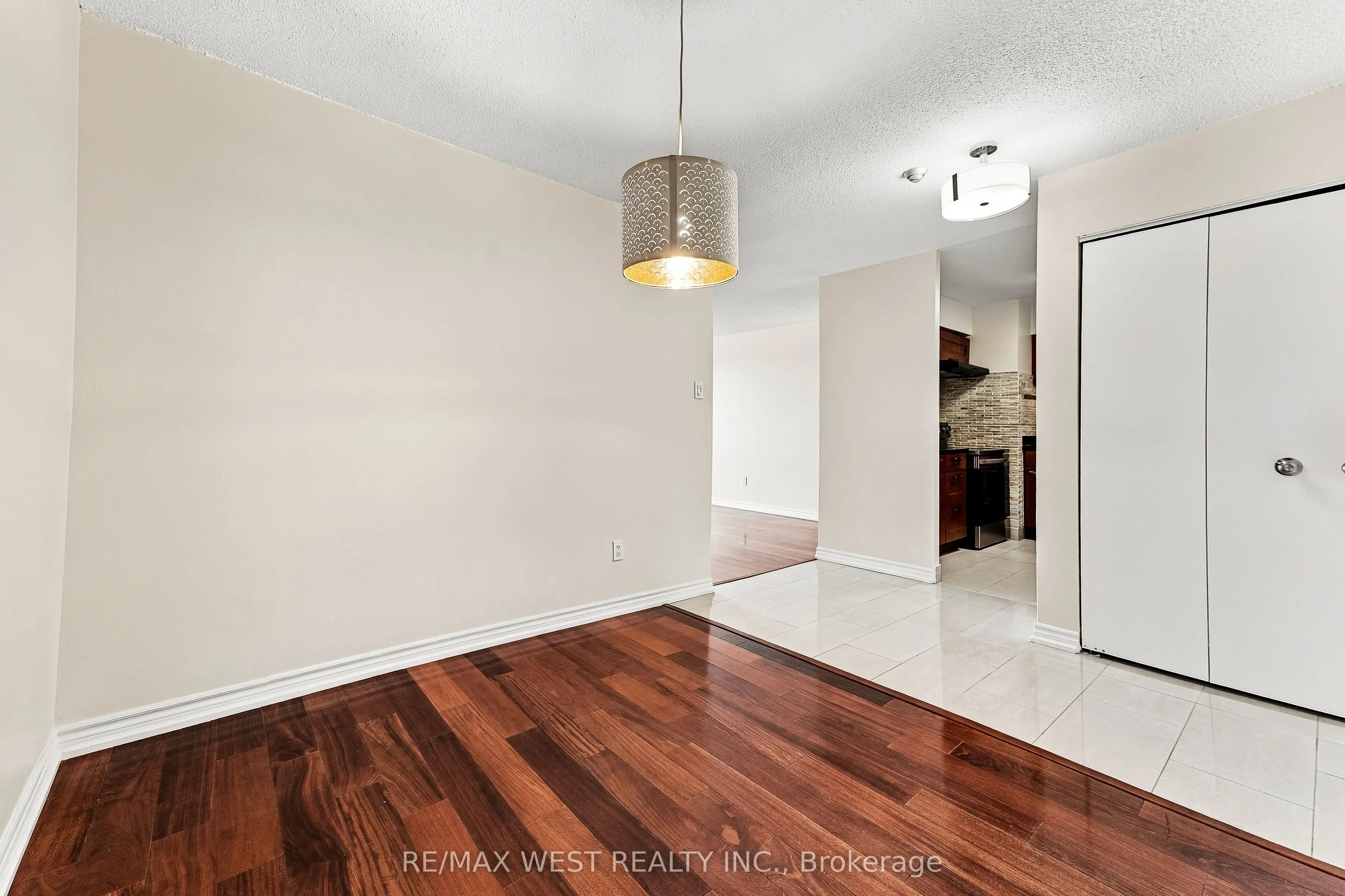 1320 Islington Avenue #1009