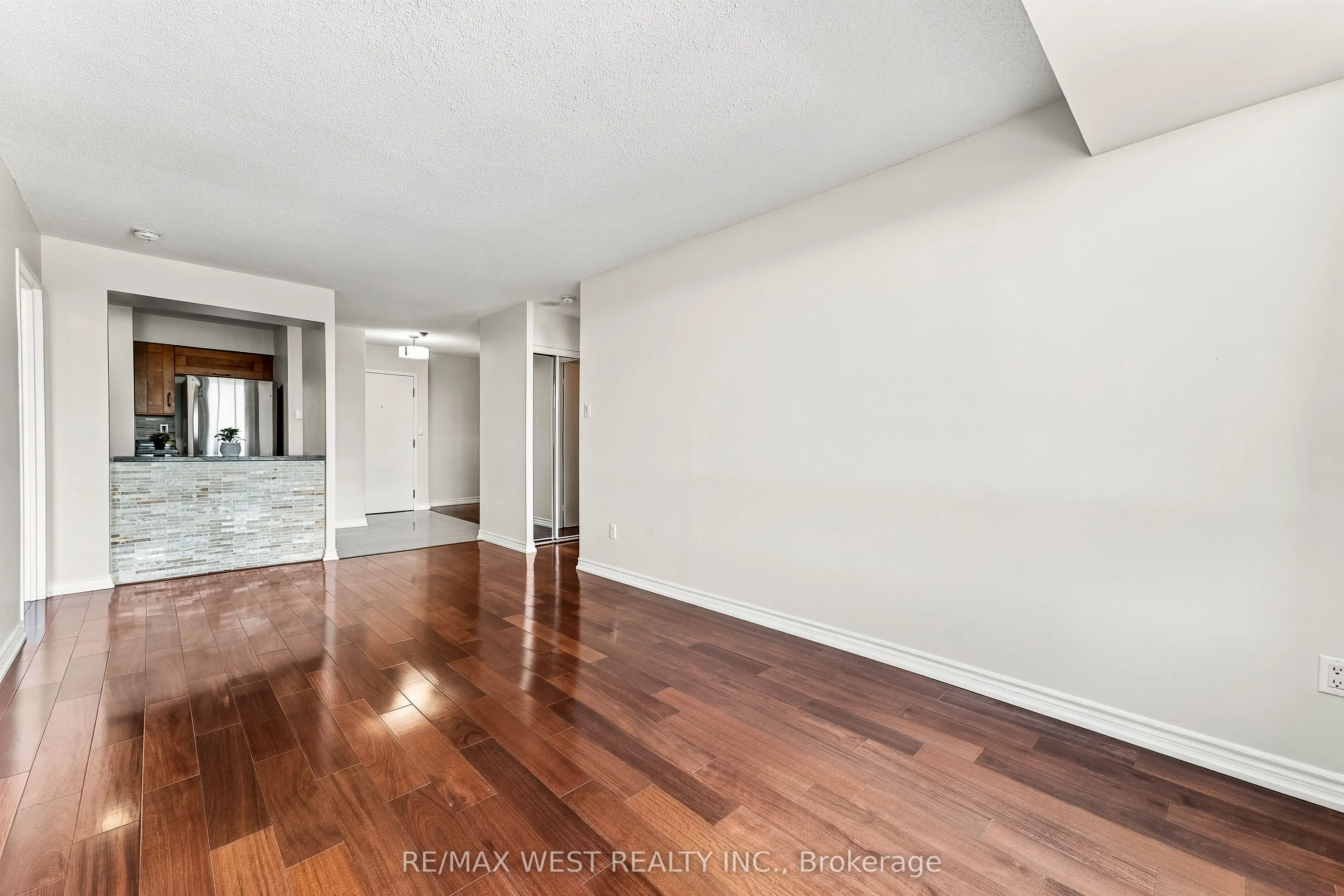 1320 Islington Avenue #1009