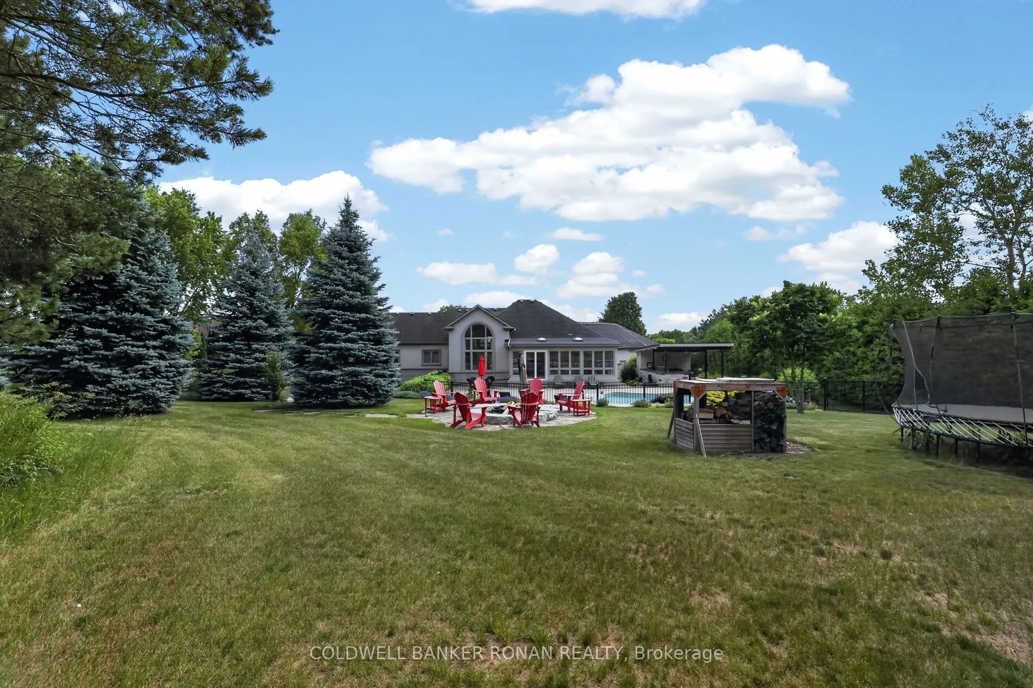 9 Moraine Place