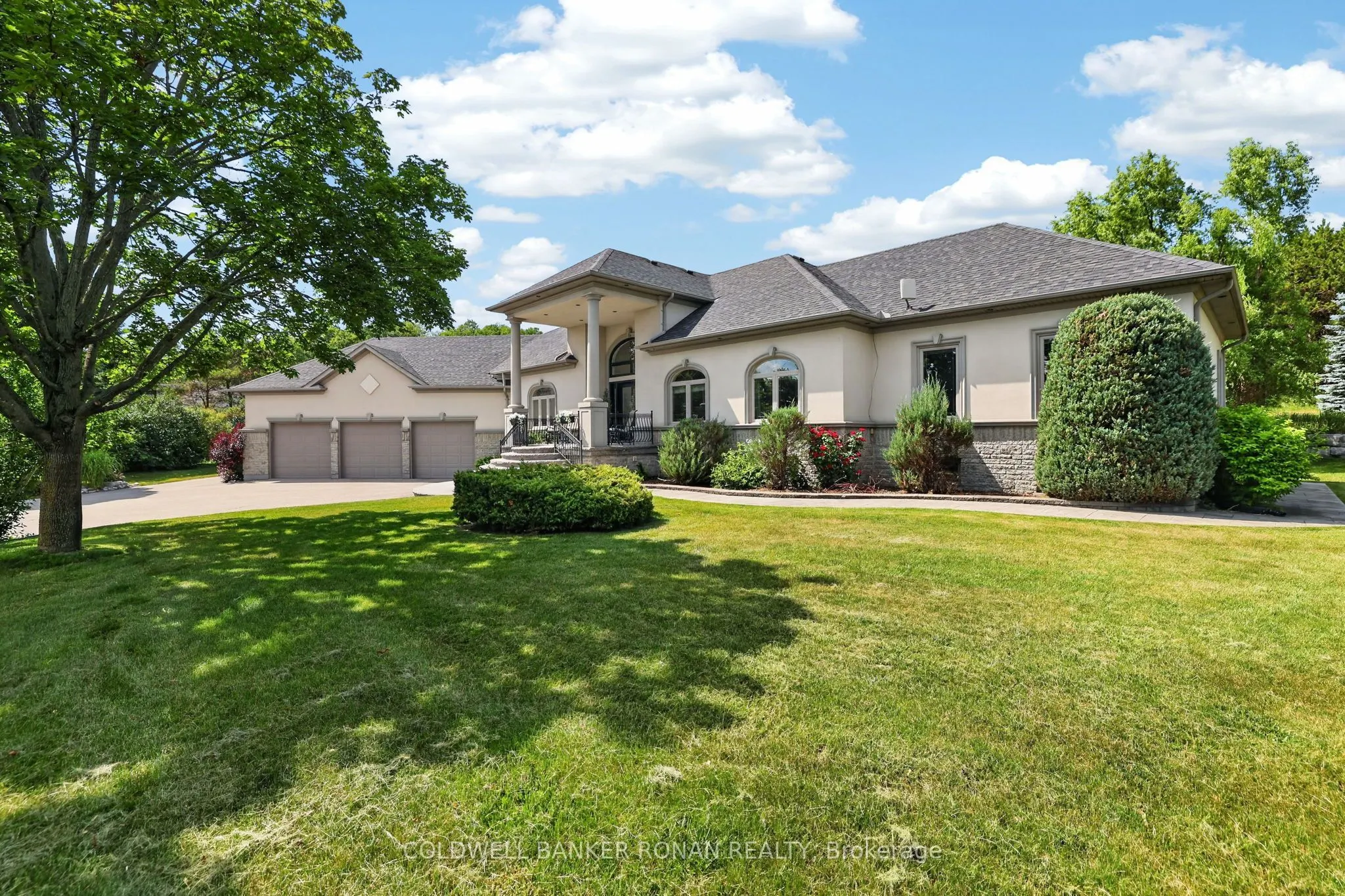 9 Moraine Place