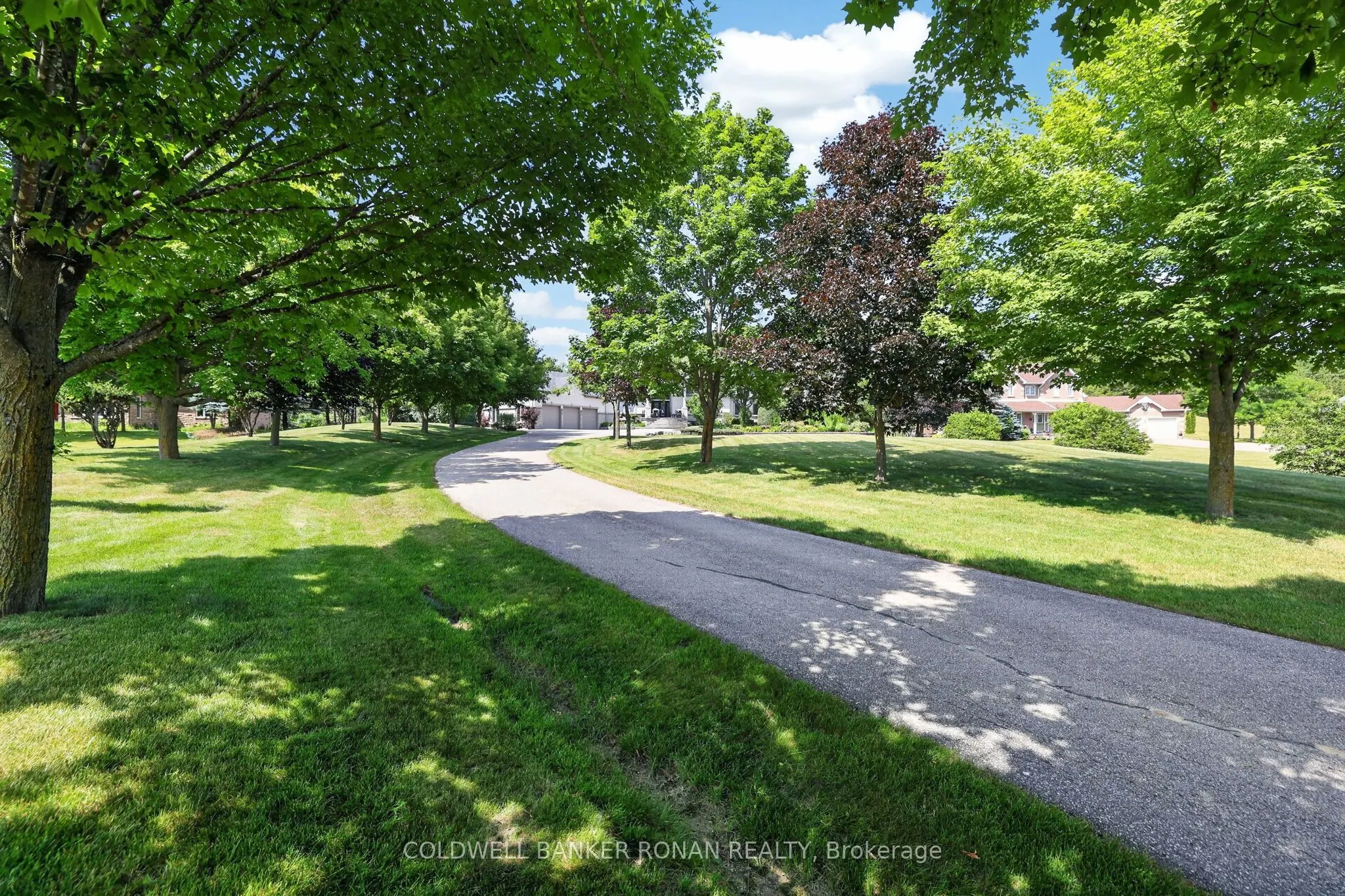 9 Moraine Place