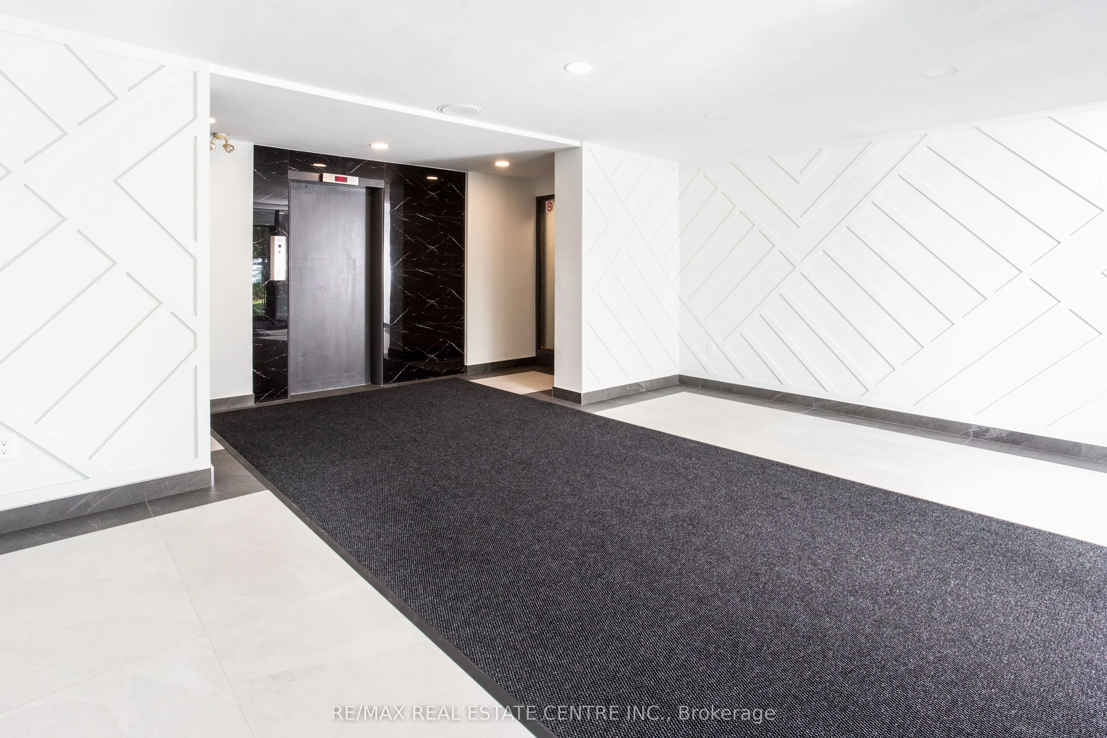 5 Hill Heights Road Road #307