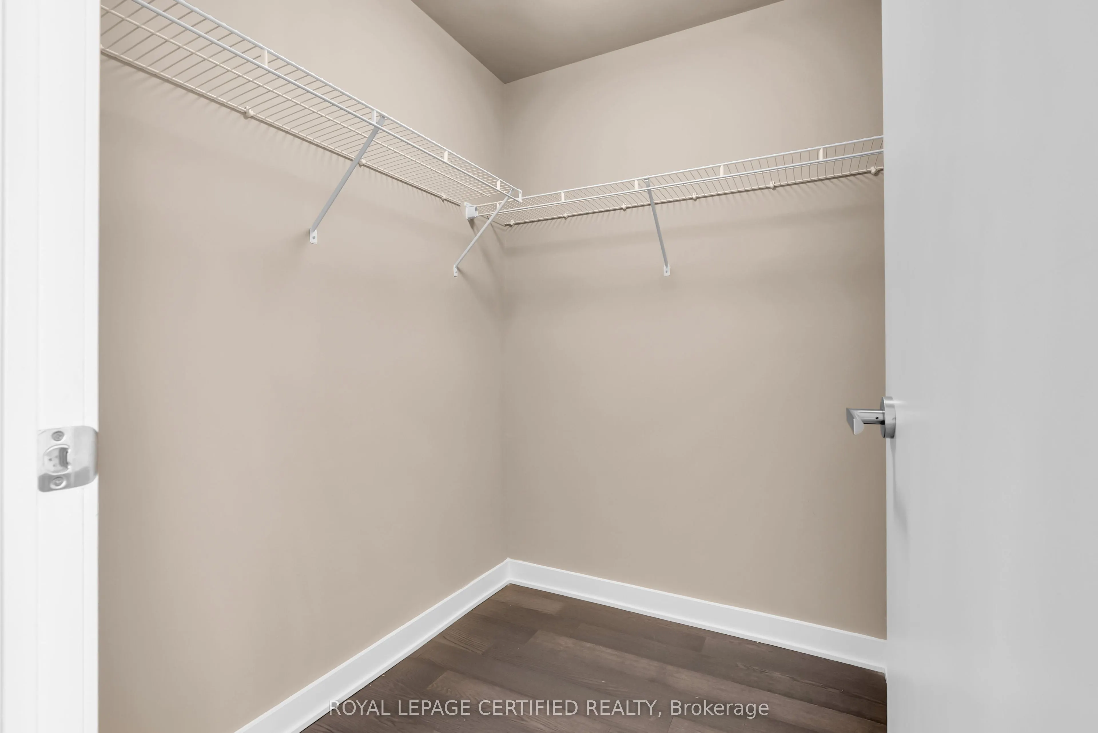 3900 Confederation Parkway #5907