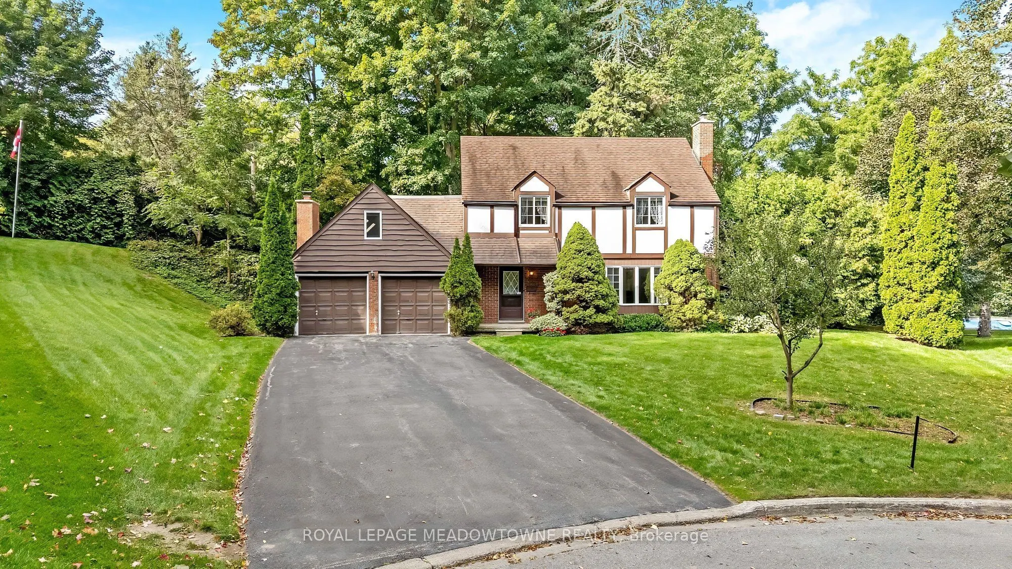 12 Mullen Place