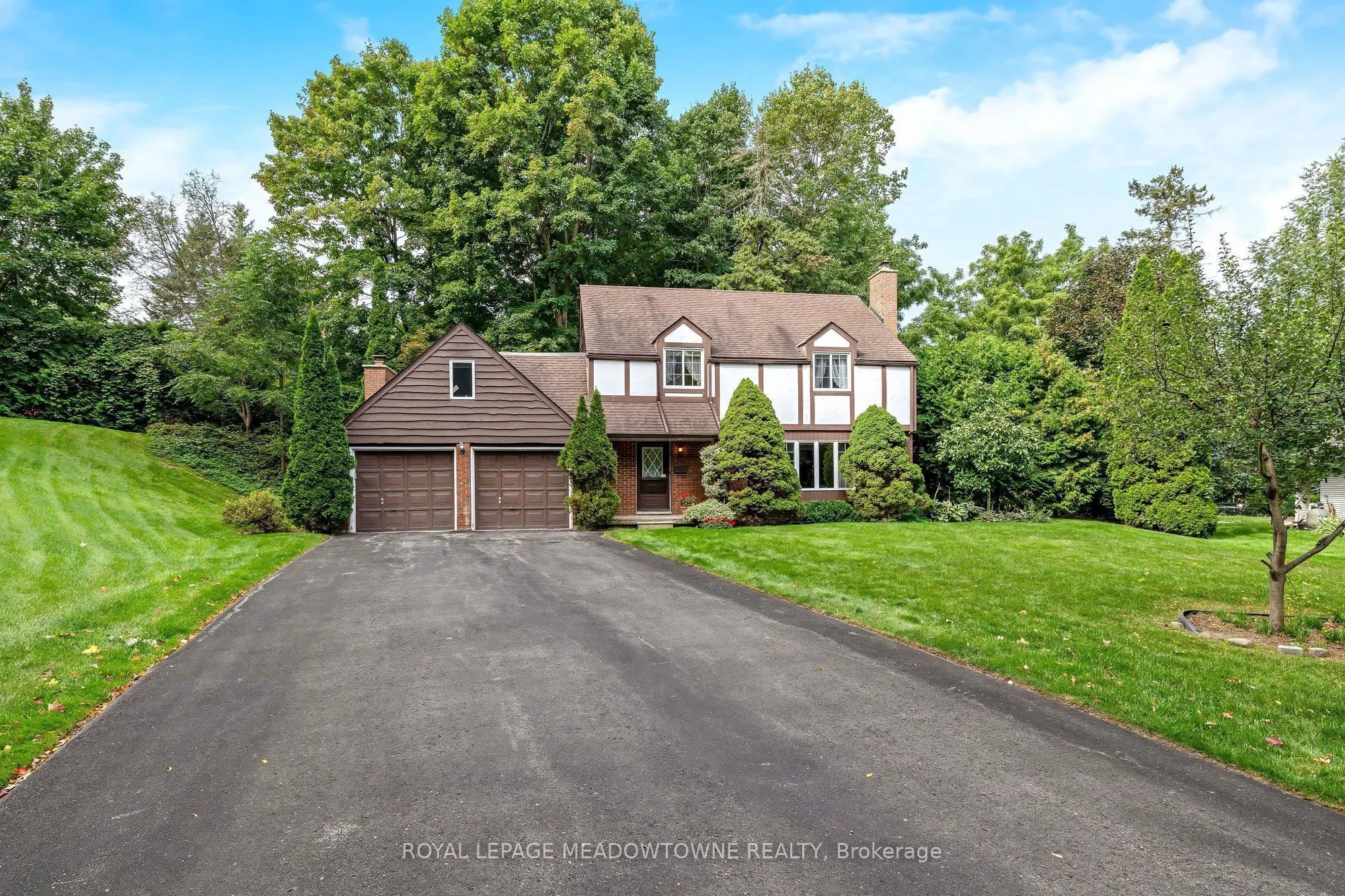 12 Mullen Place