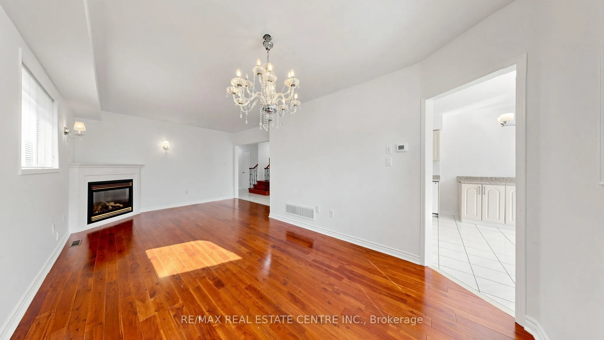 30 Culture Crescent