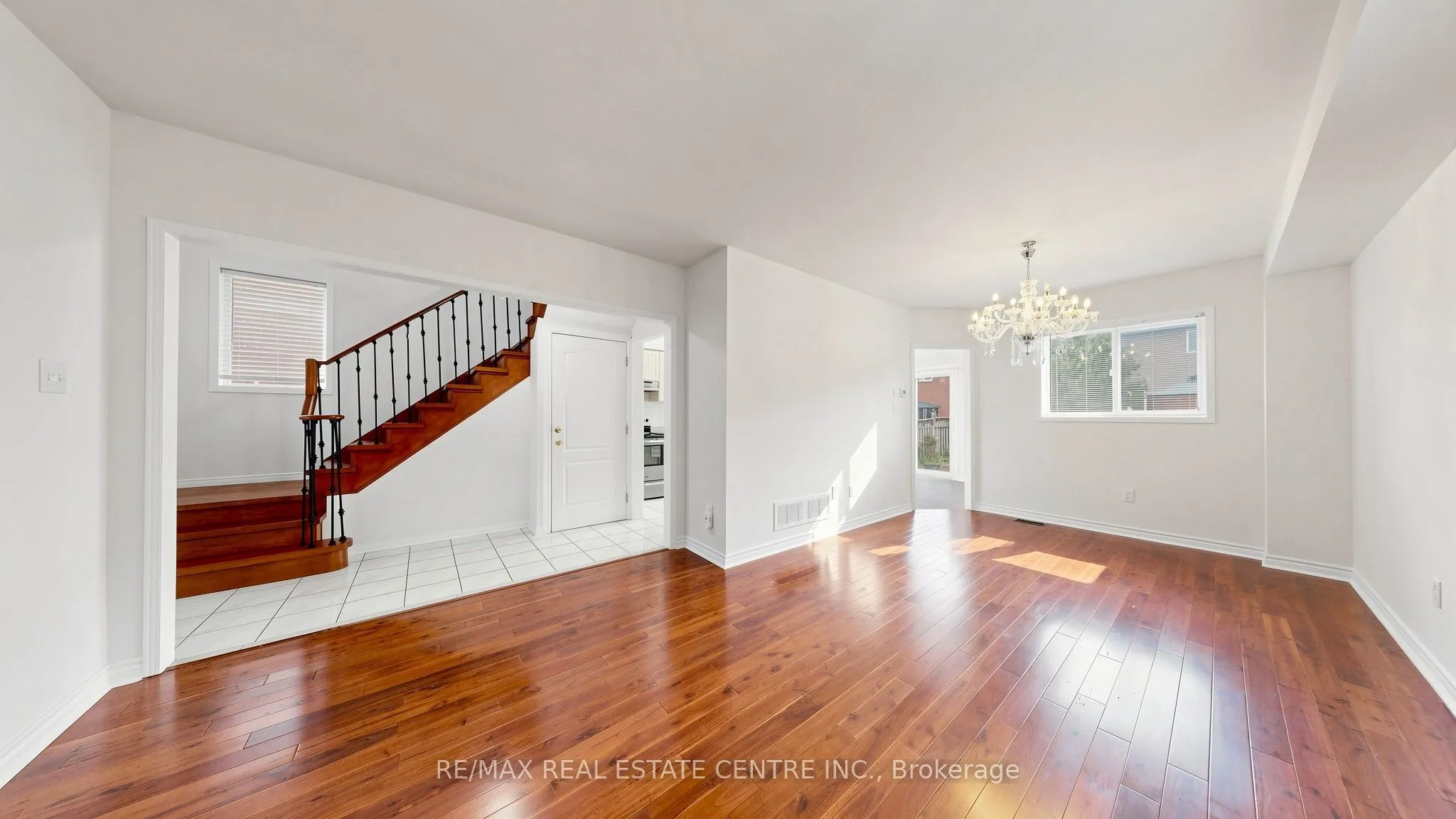 30 Culture Crescent