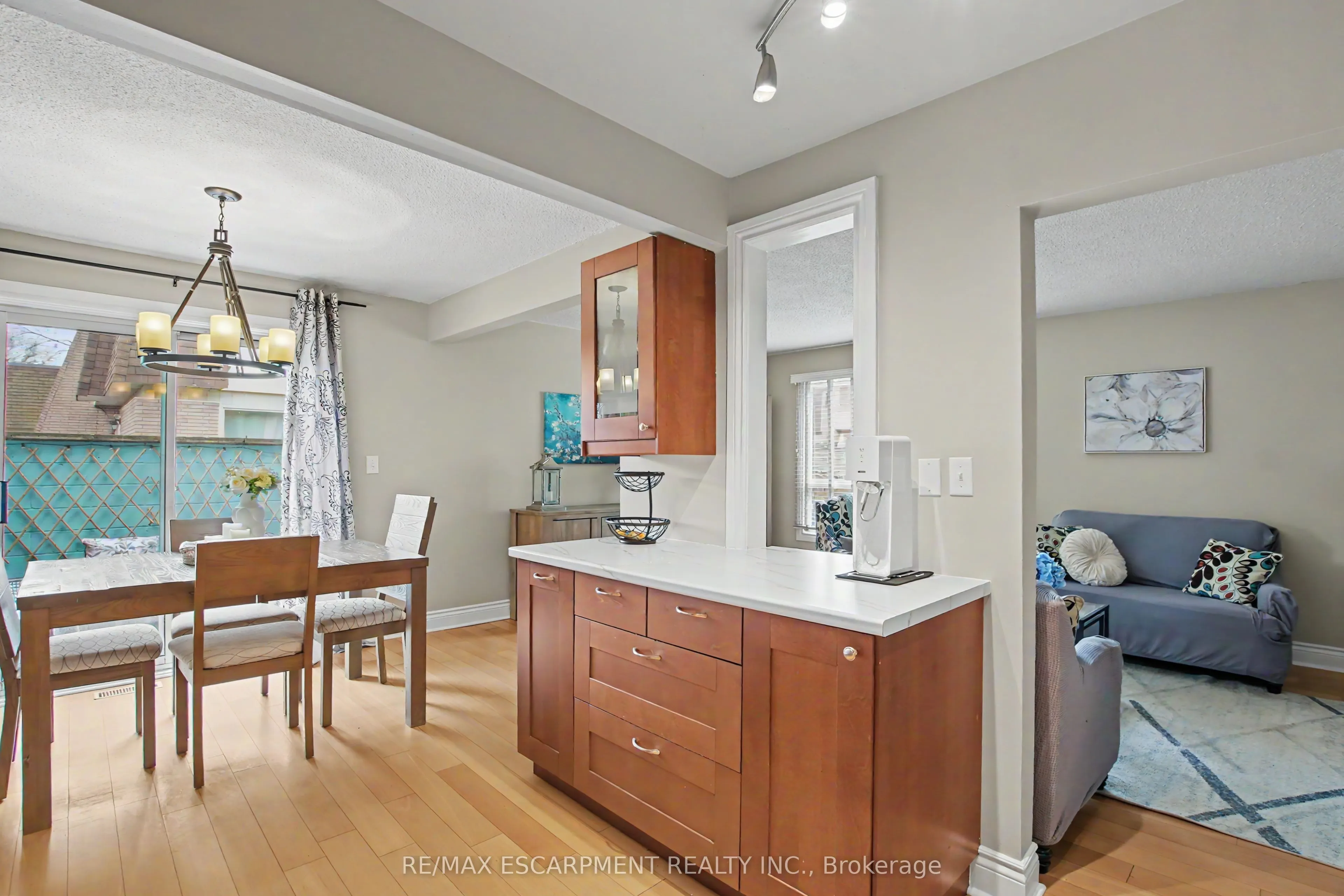 661 Francis Road #4