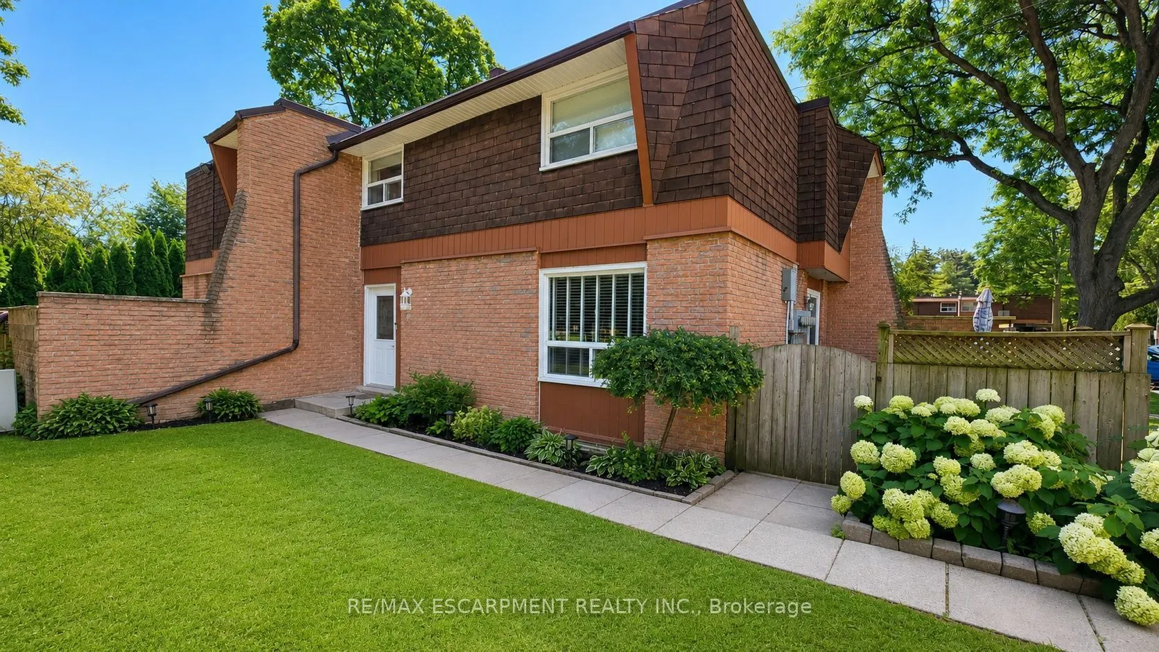 661 Francis Road #4