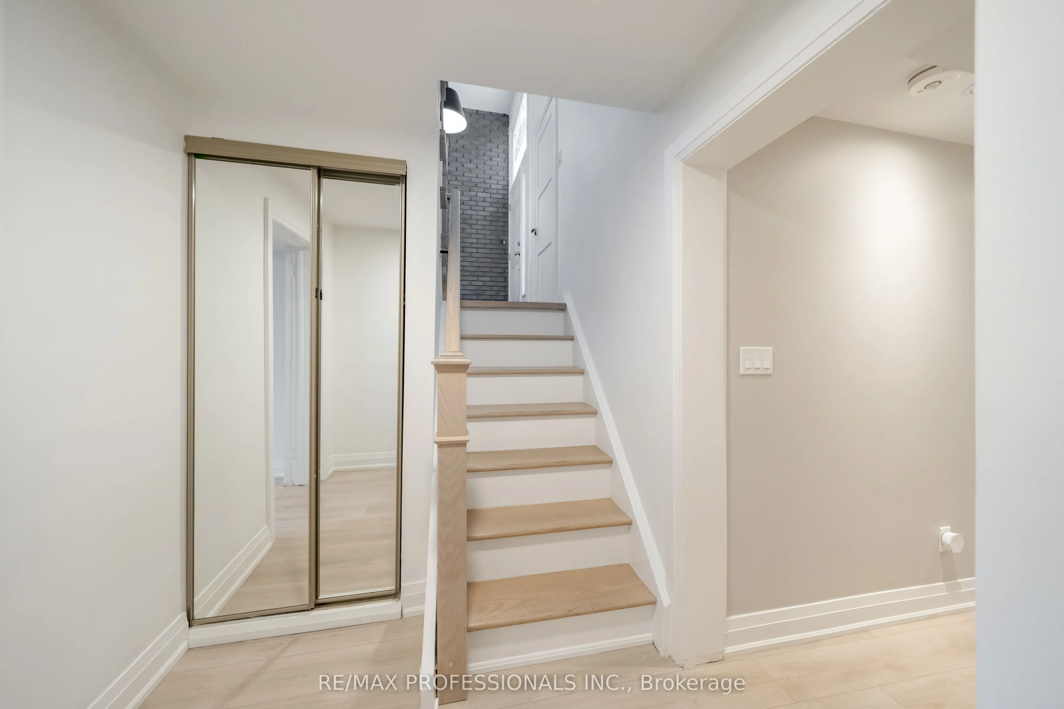 103 West Deane Park Drive