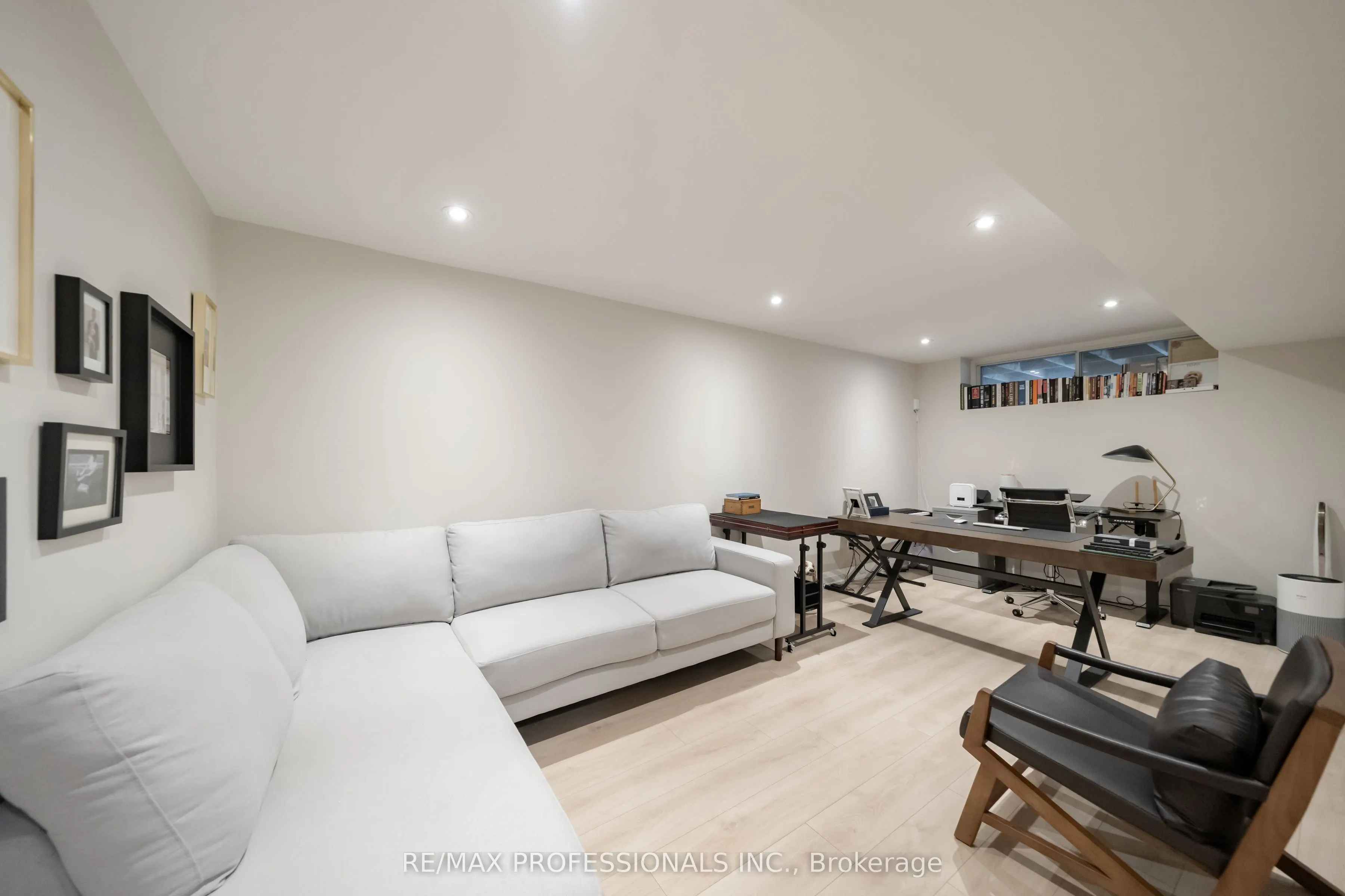 103 West Deane Park Drive