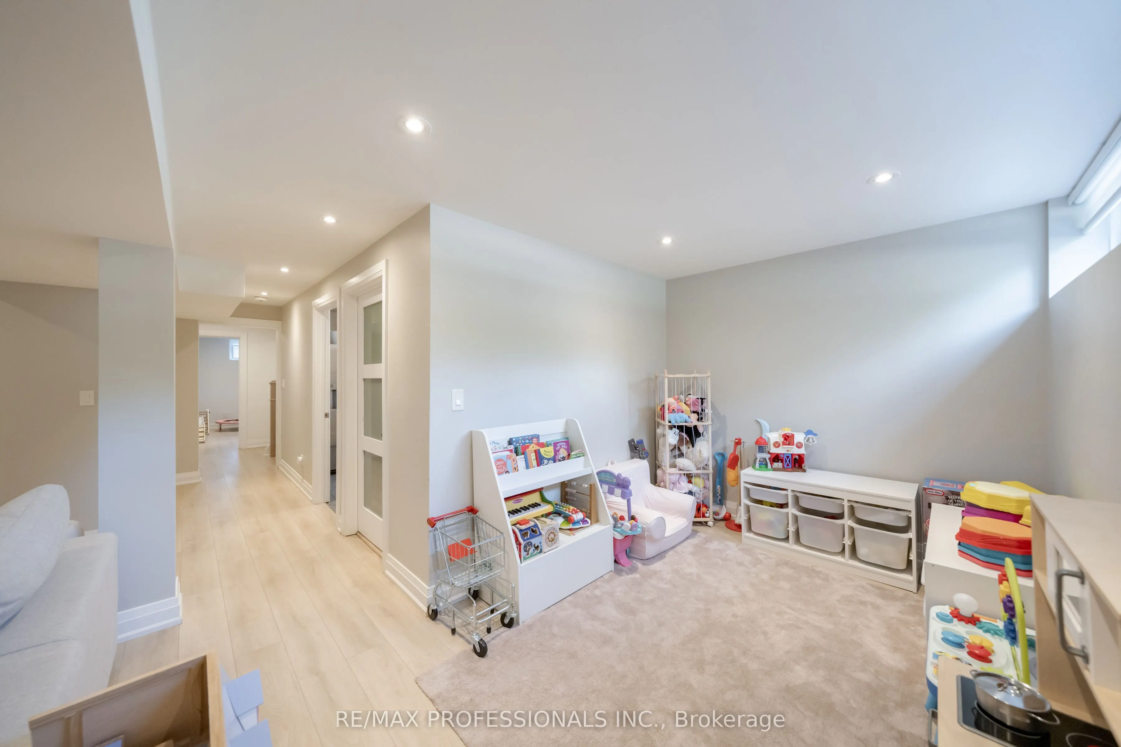 103 West Deane Park Drive