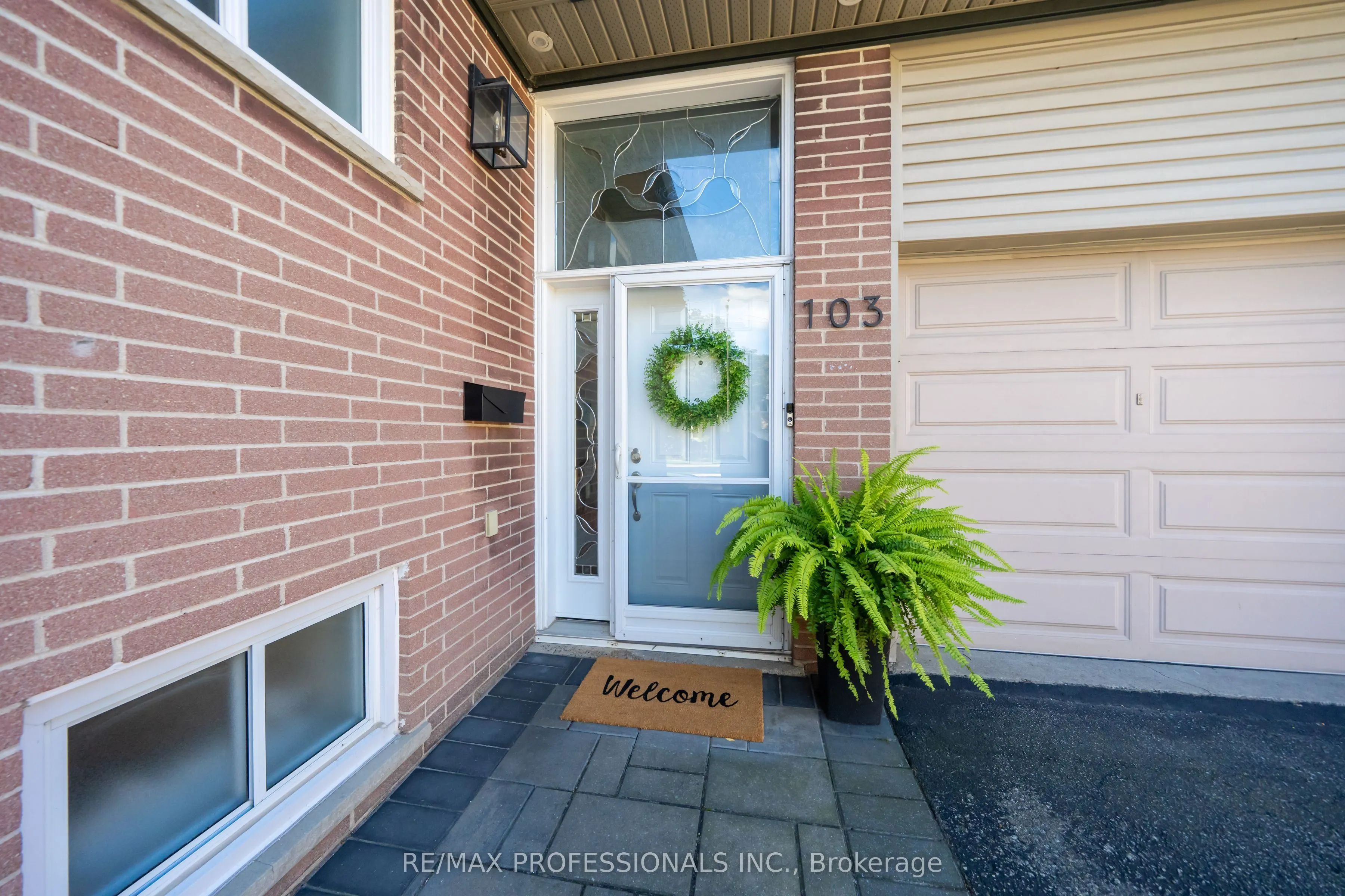 103 West Deane Park Drive