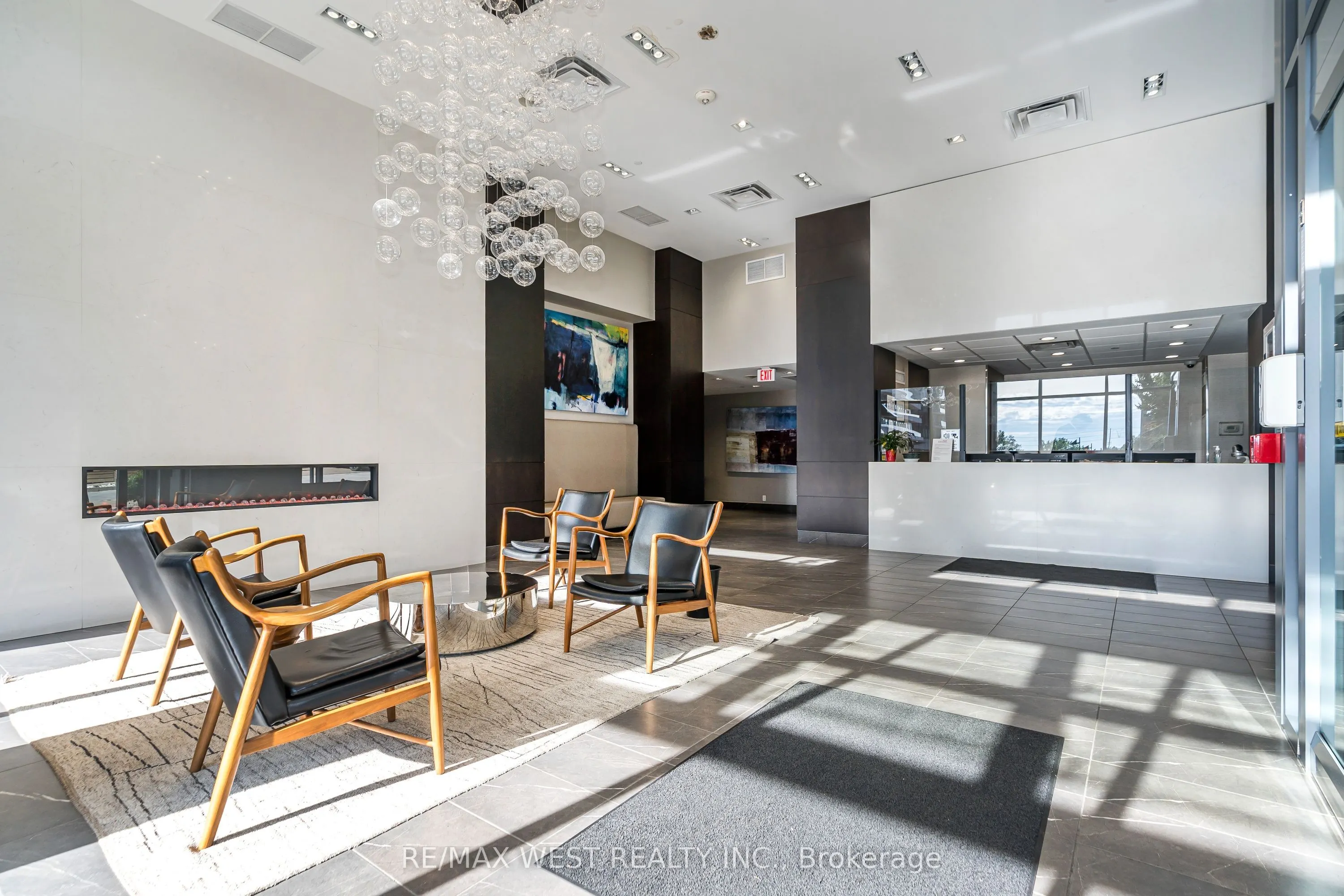 10 Park Lawn Road #1705