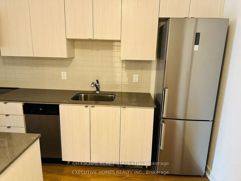 2433 Dufferin Street #702