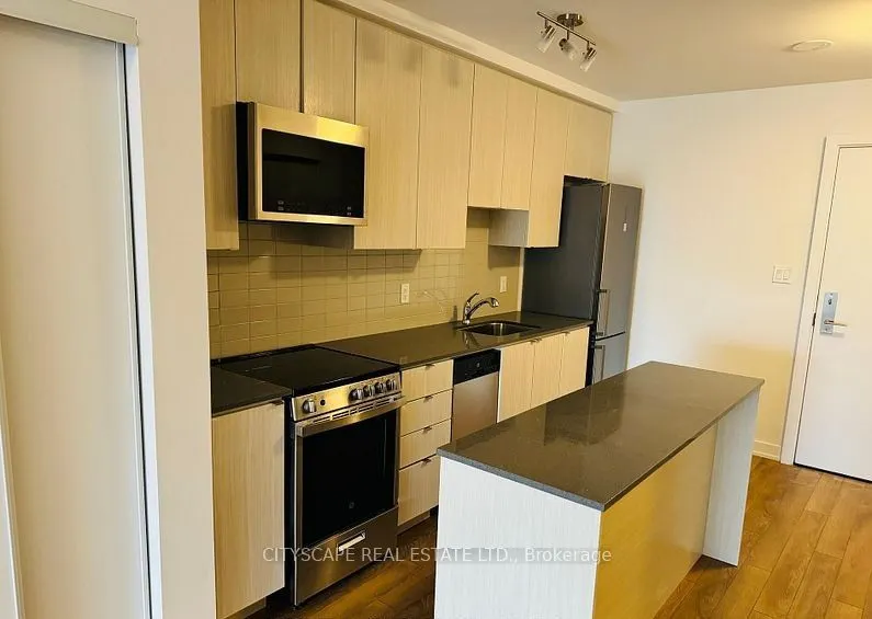 2433 Dufferin Street #702