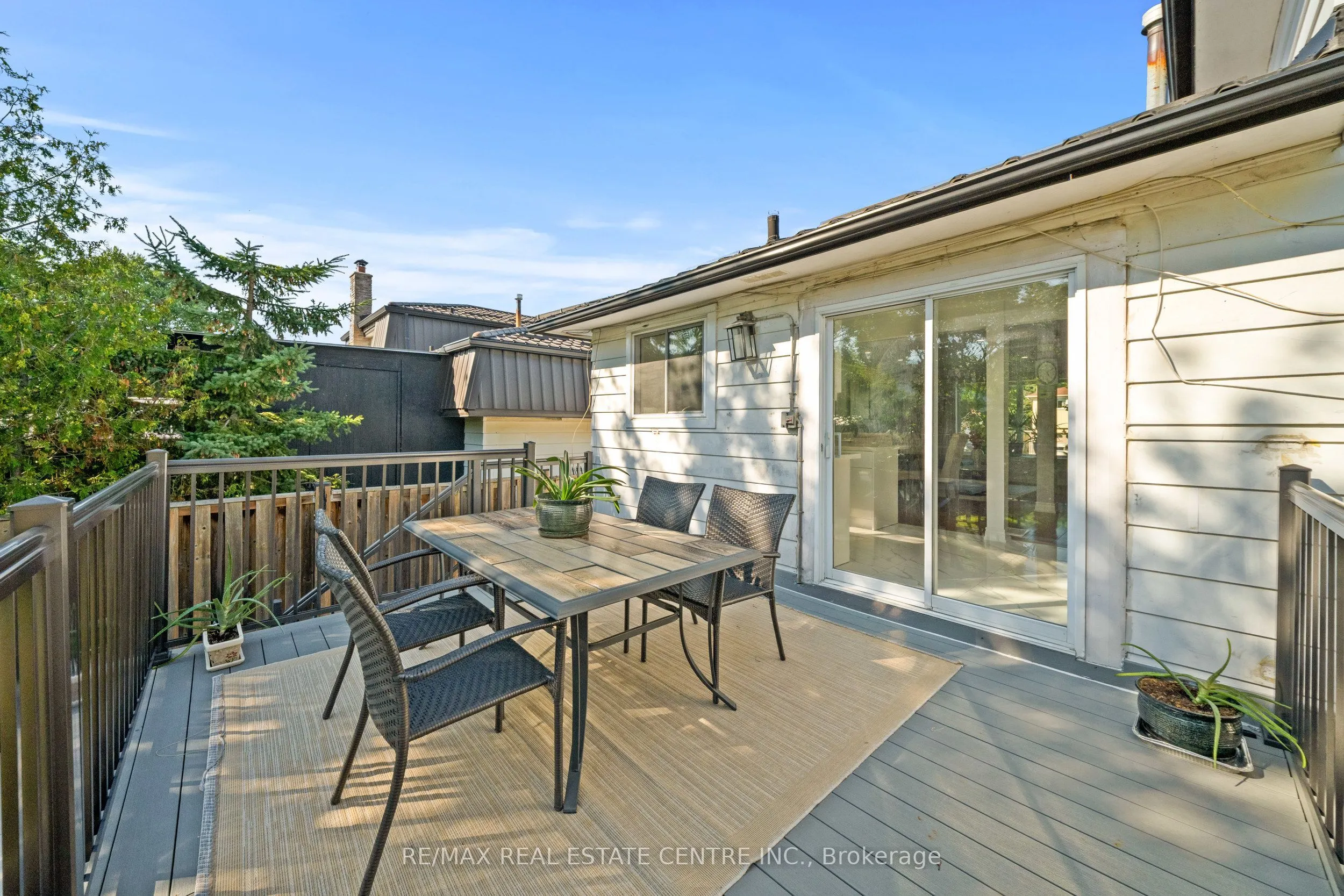 27 Jefferson Road