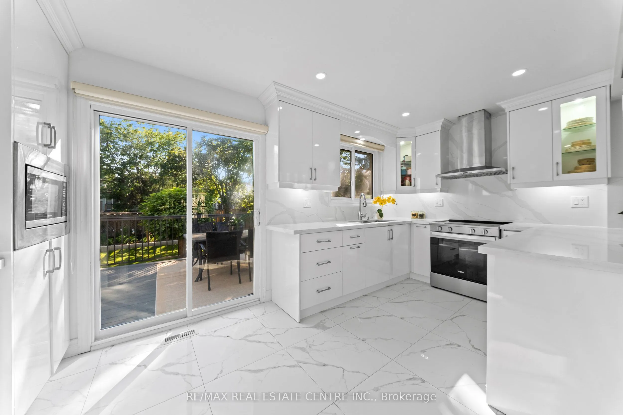 27 Jefferson Road