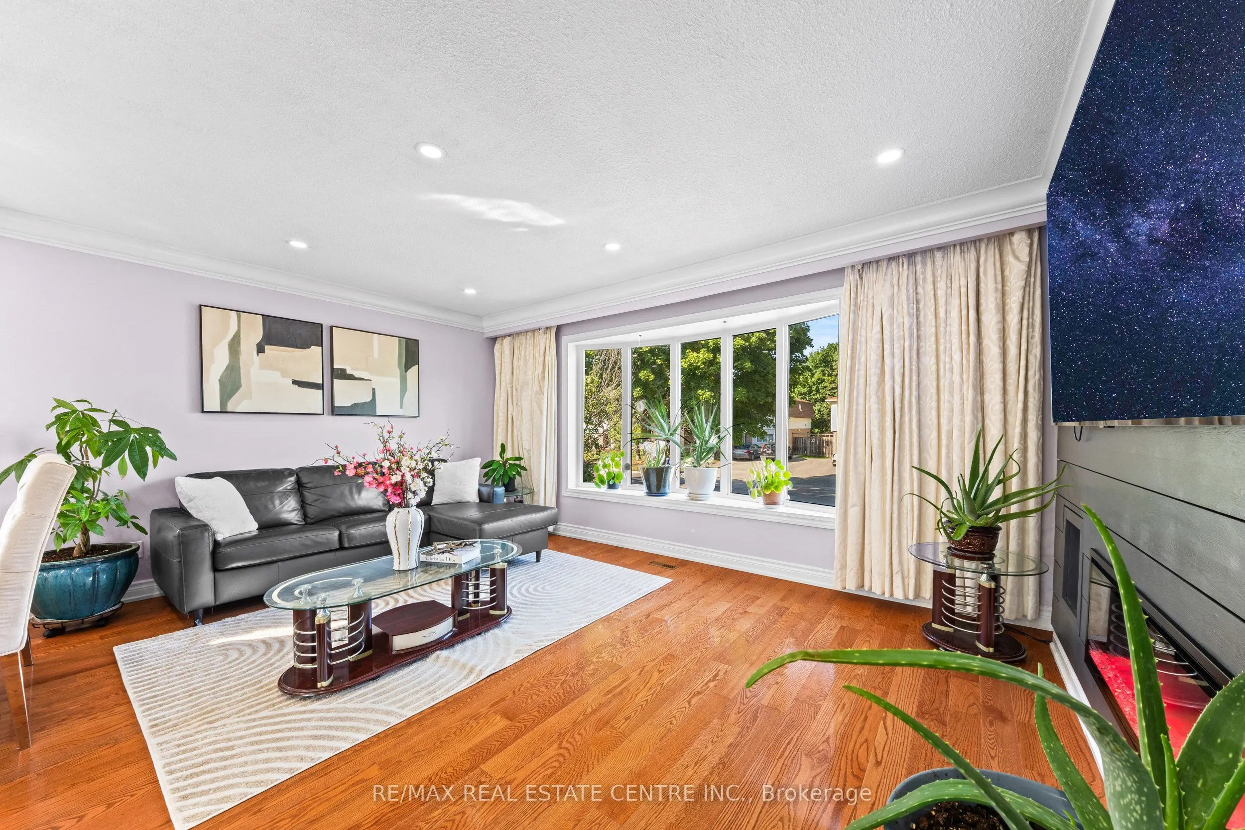 27 Jefferson Road
