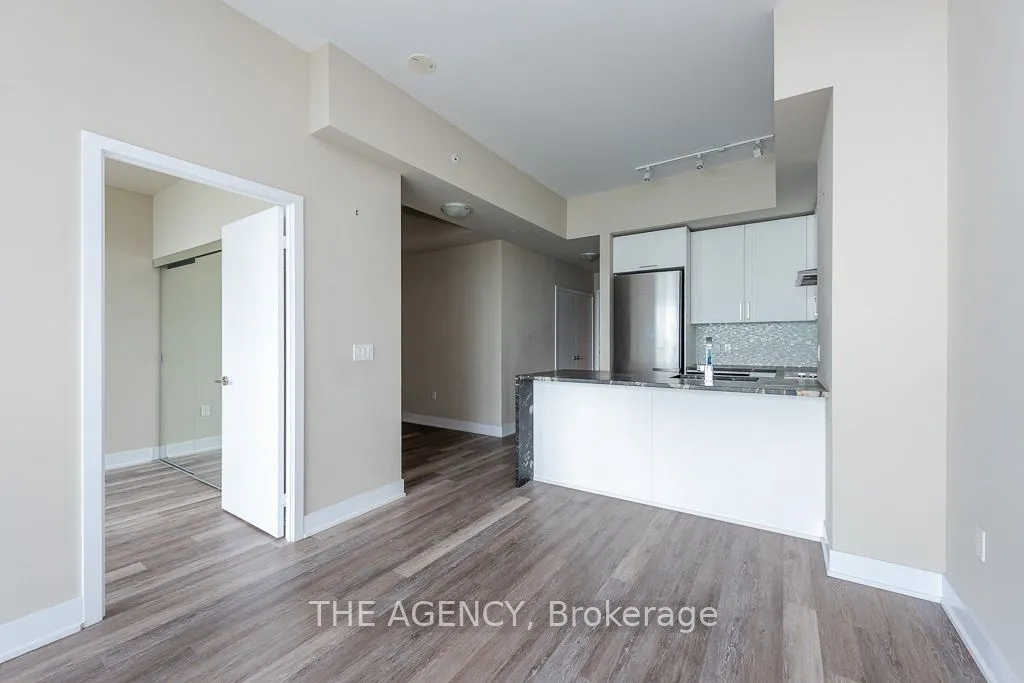 20 Shore Breeze Drive #4208