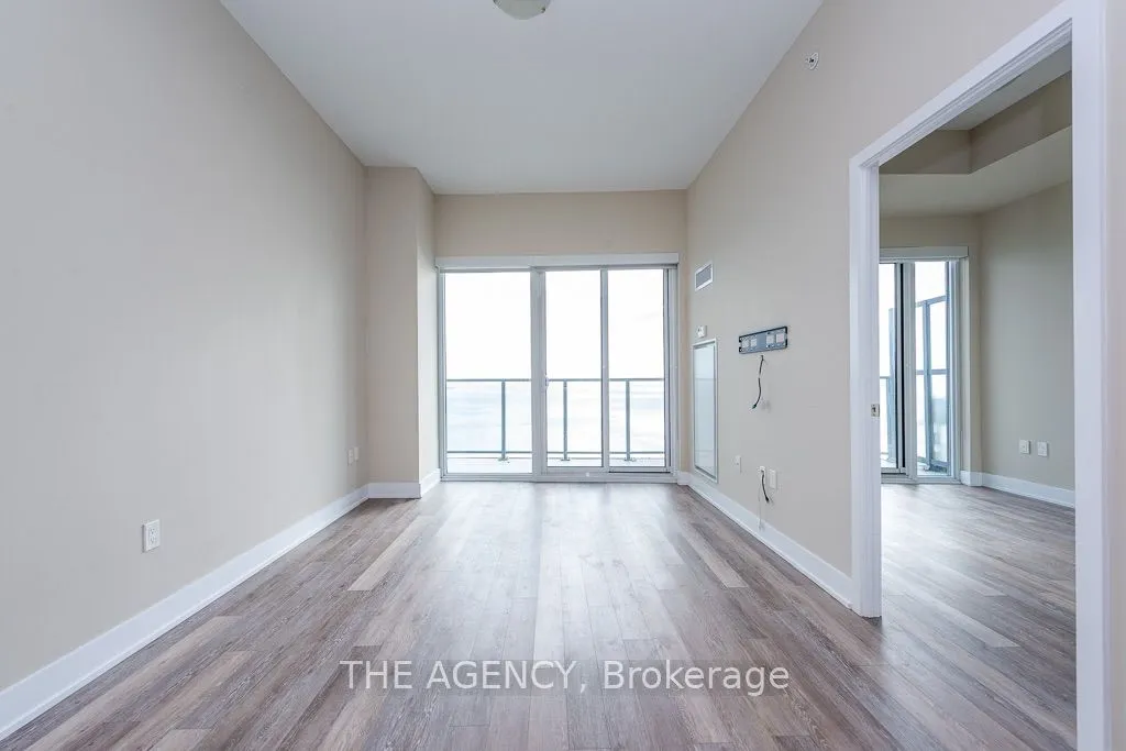 20 Shore Breeze Drive #4208