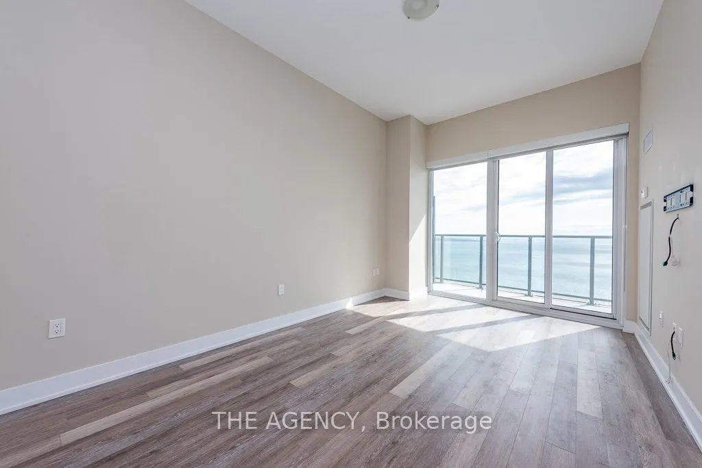 20 Shore Breeze Drive #4208