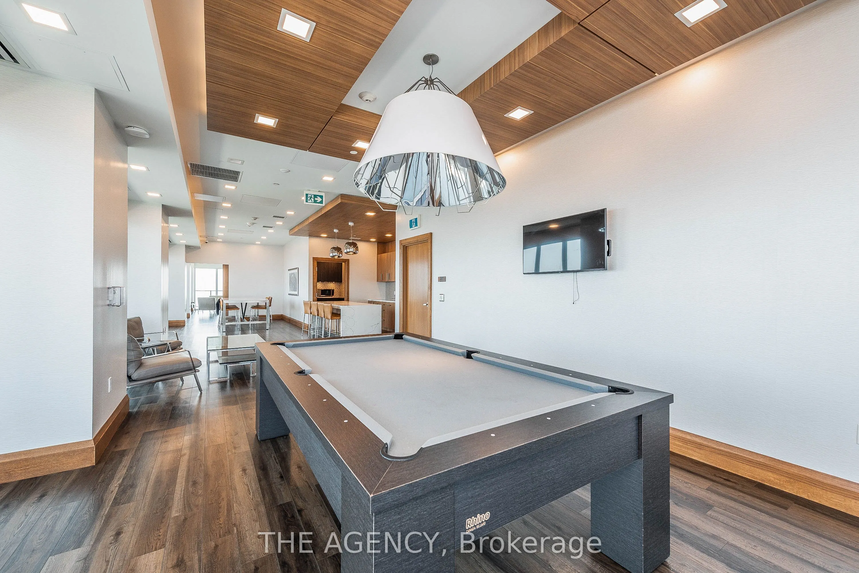 20 Shore Breeze Drive #4208