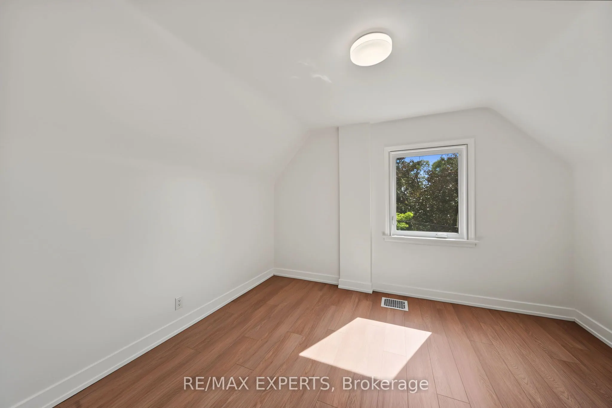 3 Greenacres Road