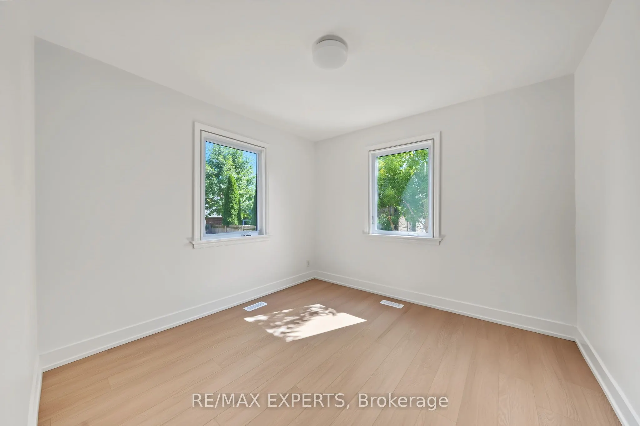 3 Greenacres Road