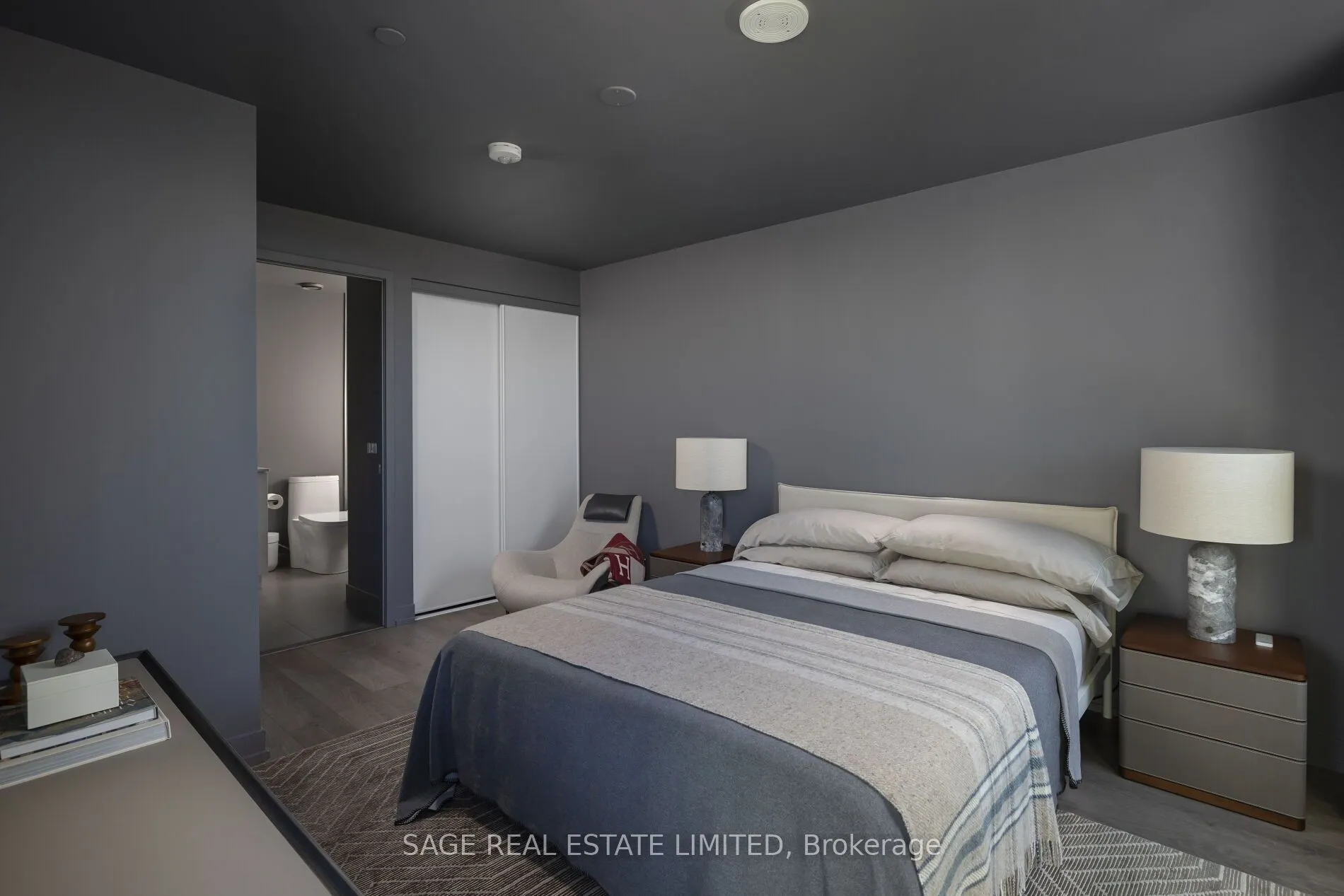 270 Dufferin Street #1214