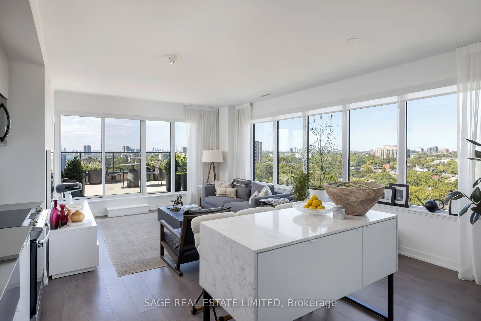 270 Dufferin Street #1214