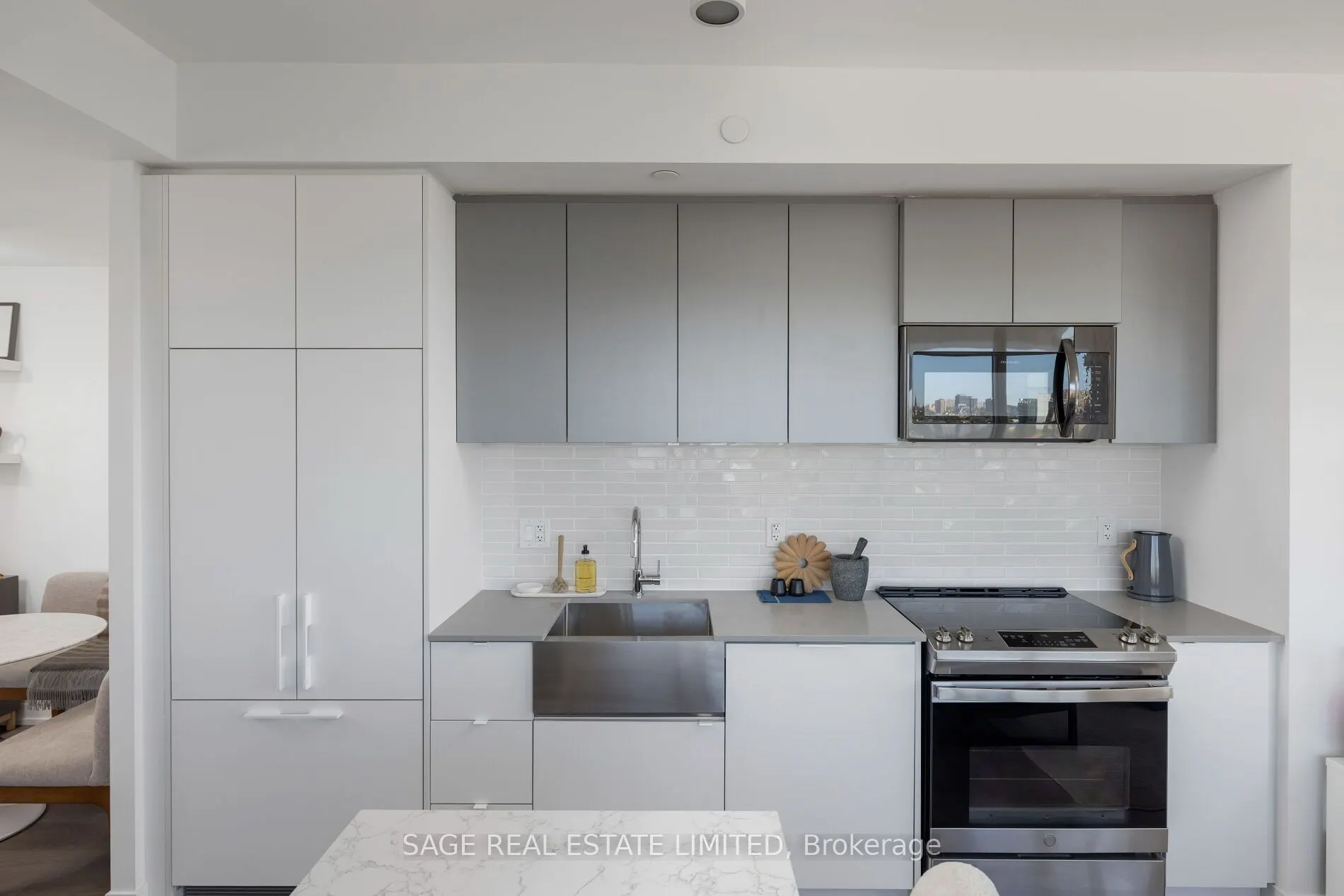 270 Dufferin Street #1214