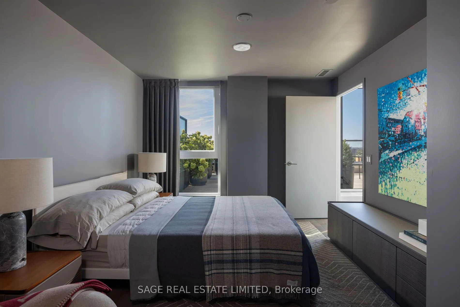 270 Dufferin Street #1214