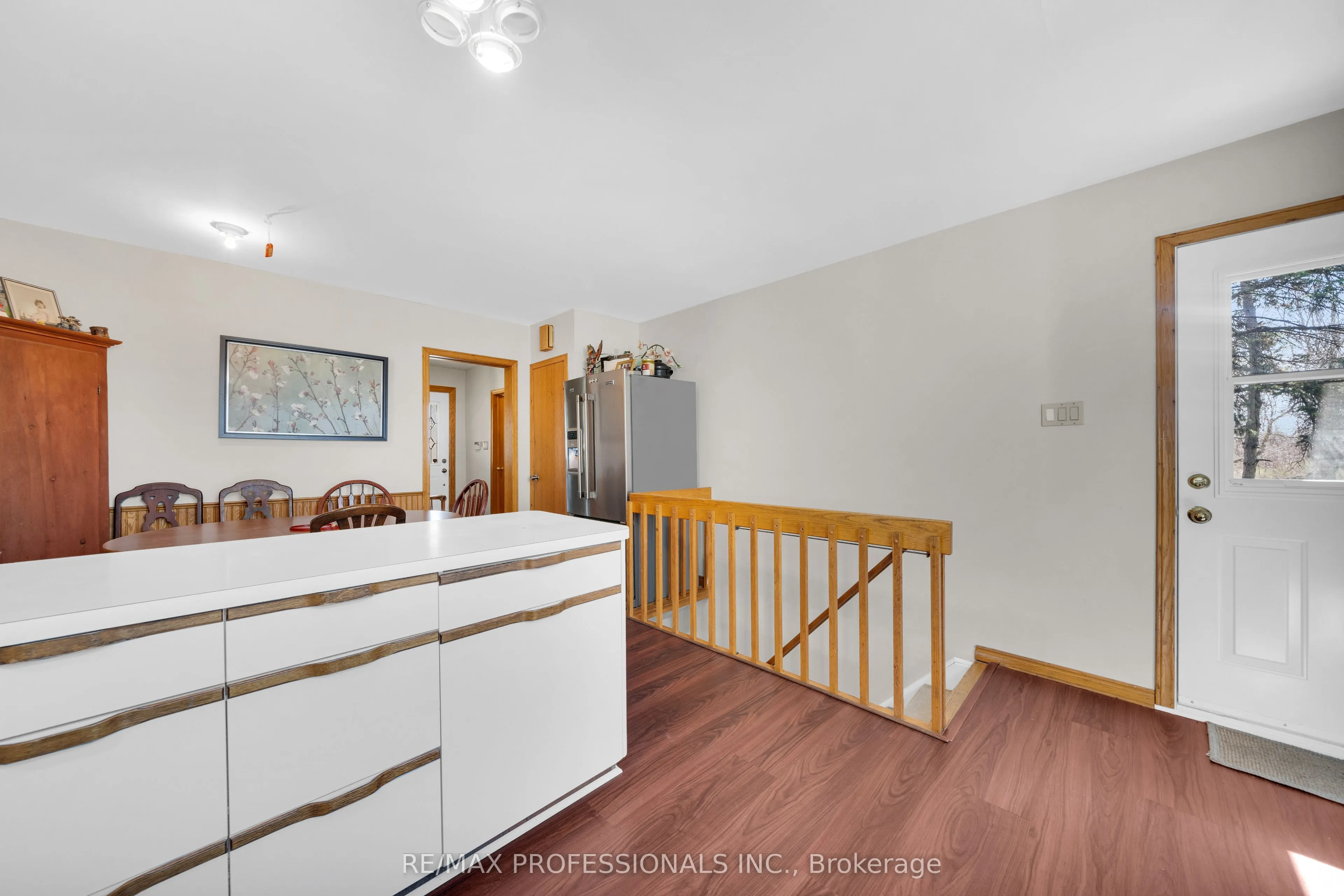508 Vanessa Crescent