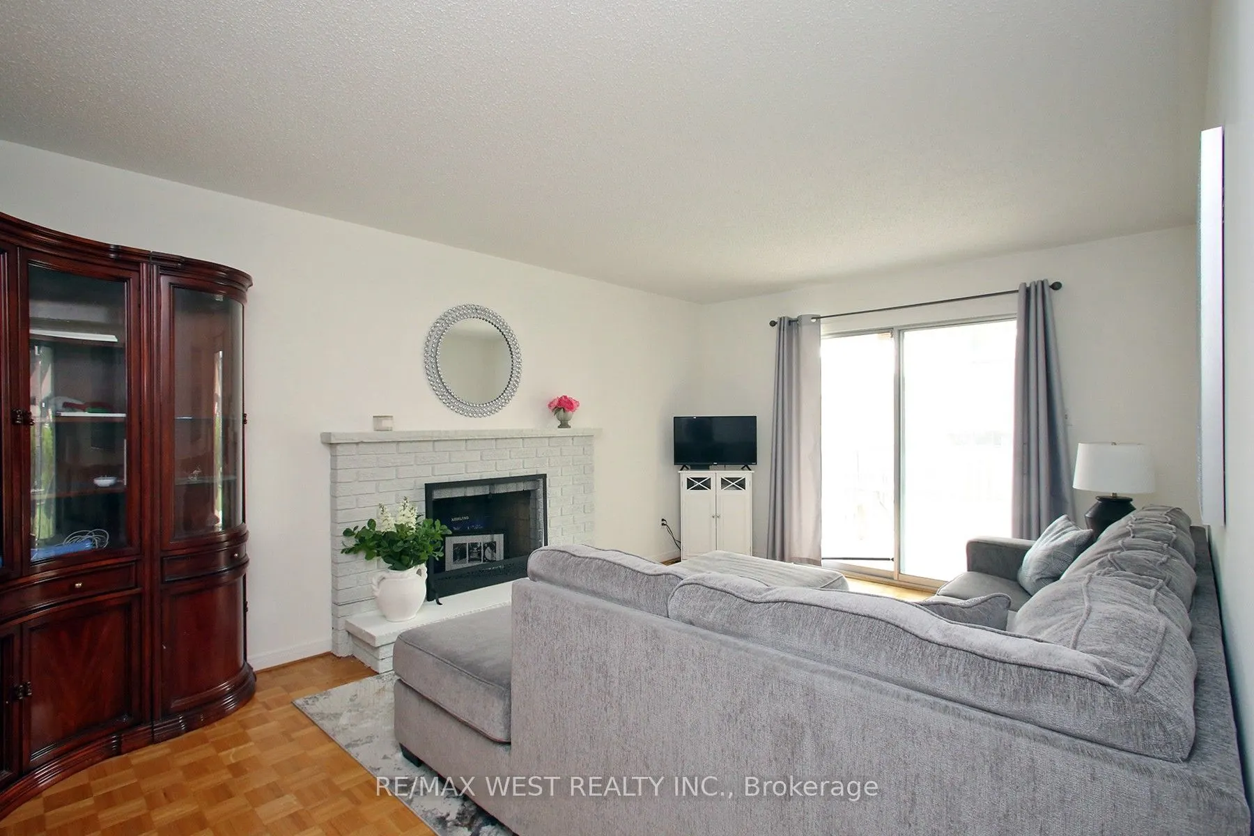 540 Louis Drive