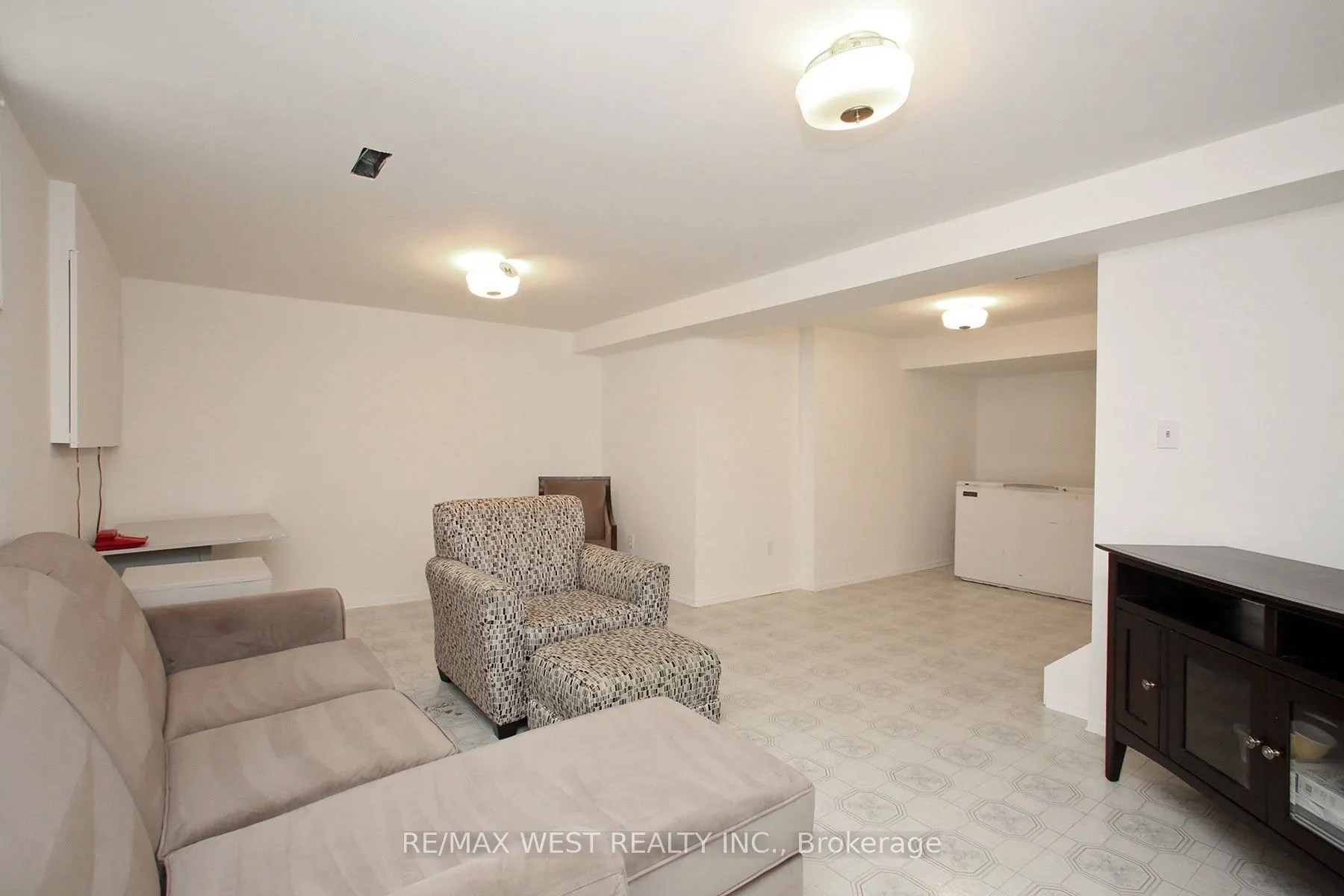 540 Louis Drive