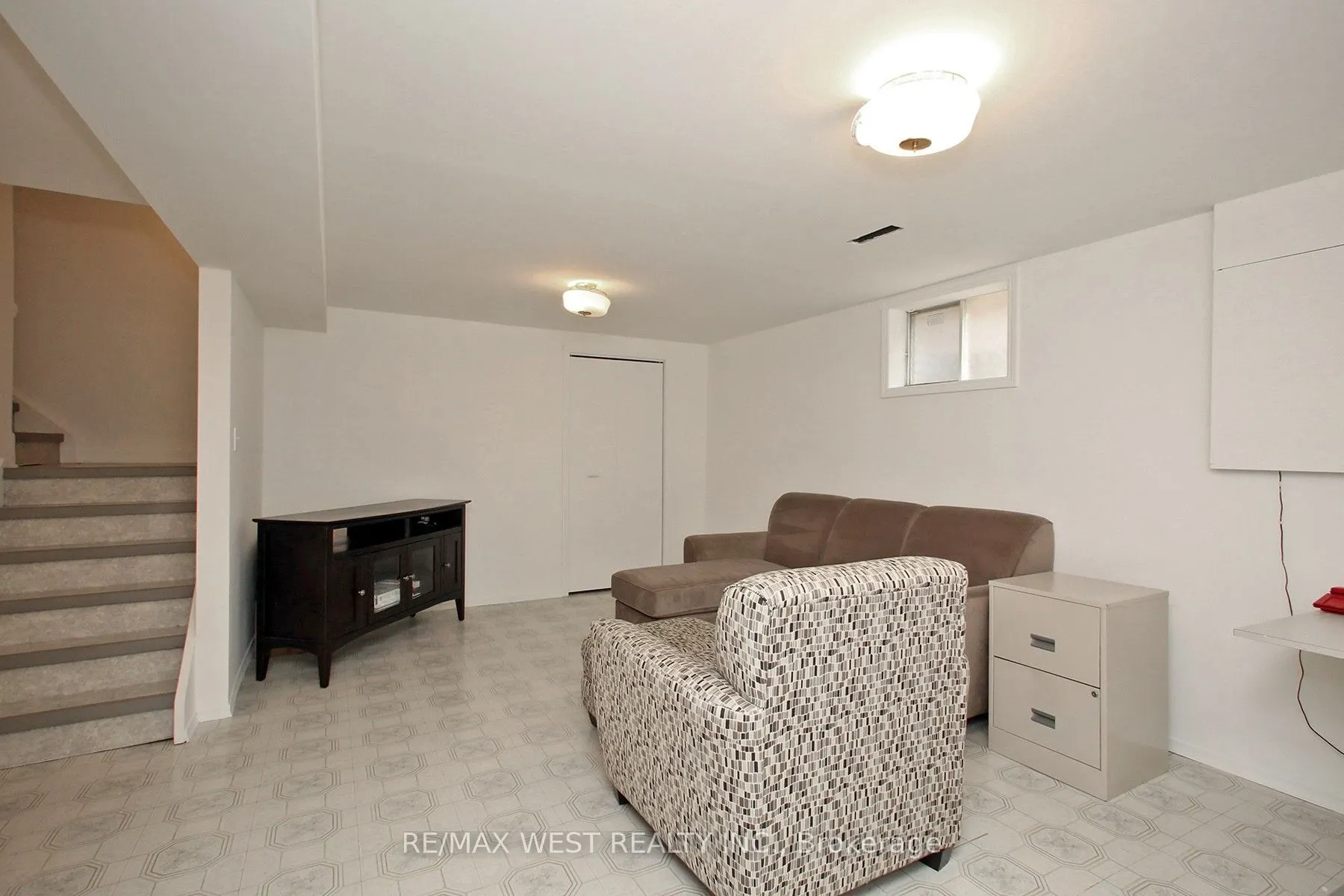 540 Louis Drive