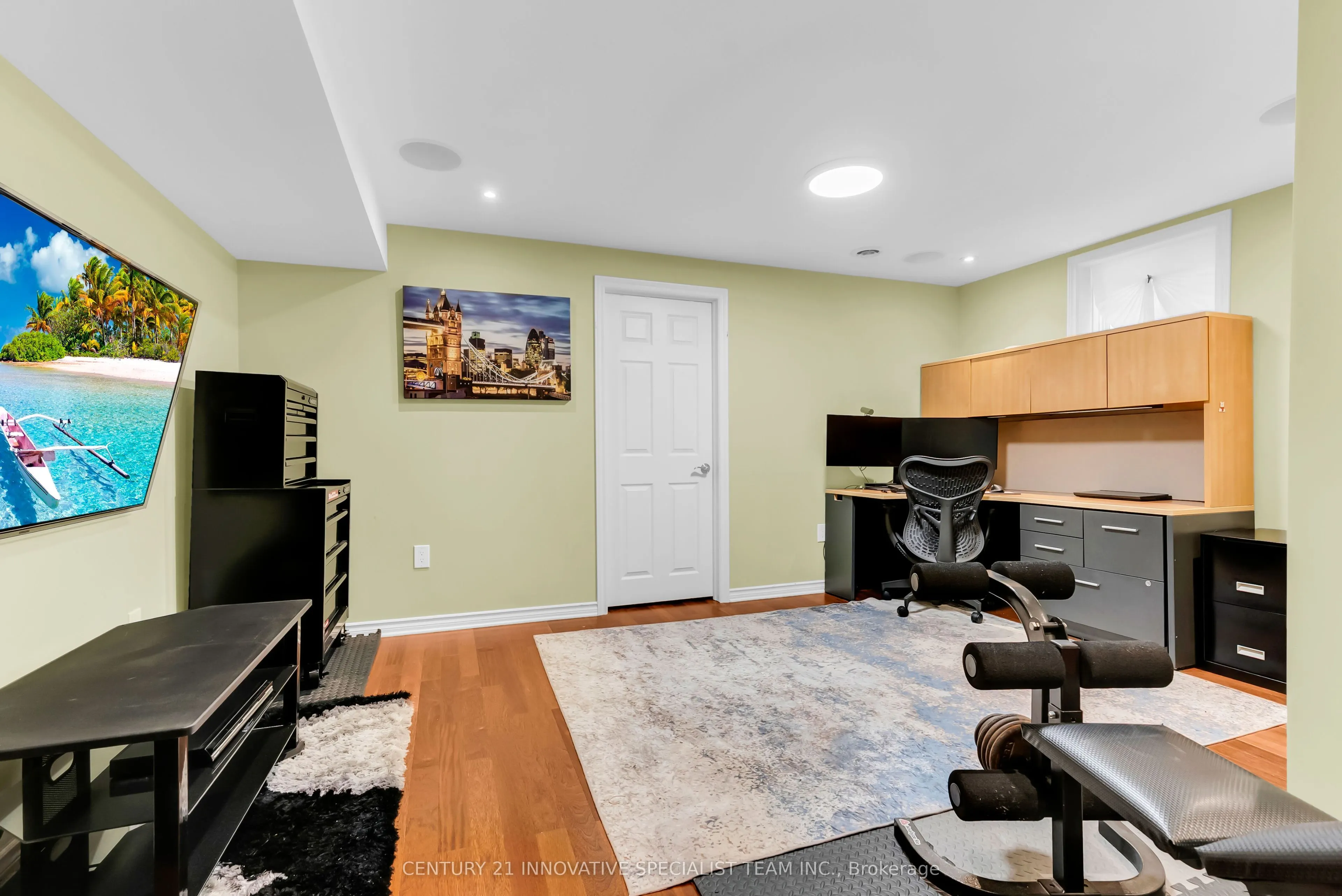 982 Syndenham Lane