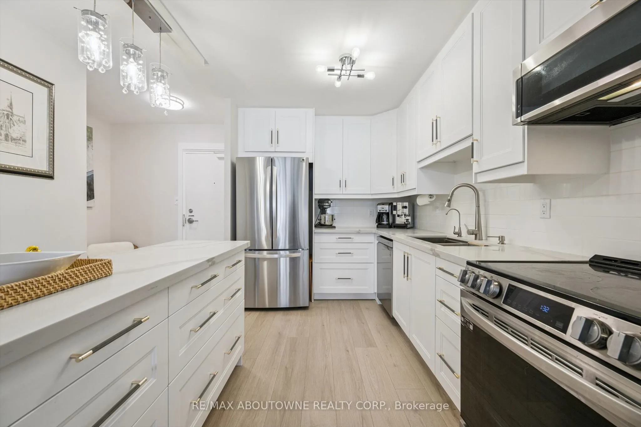 81 MILLSIDE Drive #1006